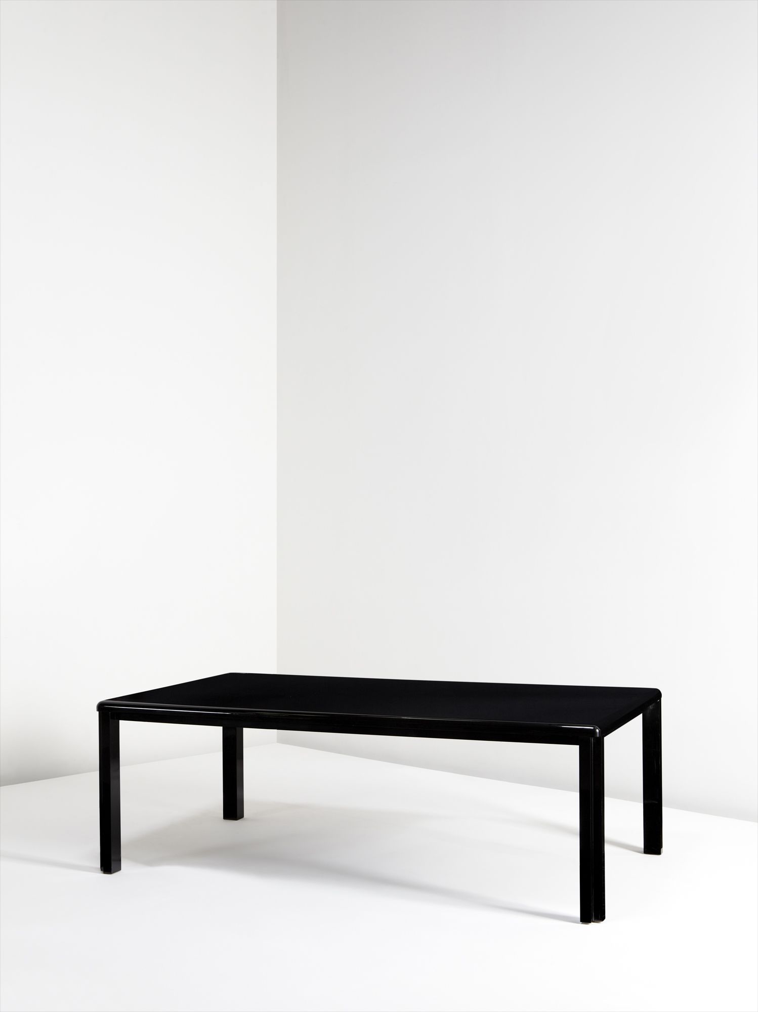 <b>URS FISCHER</b> <i>Table</i>, 2006