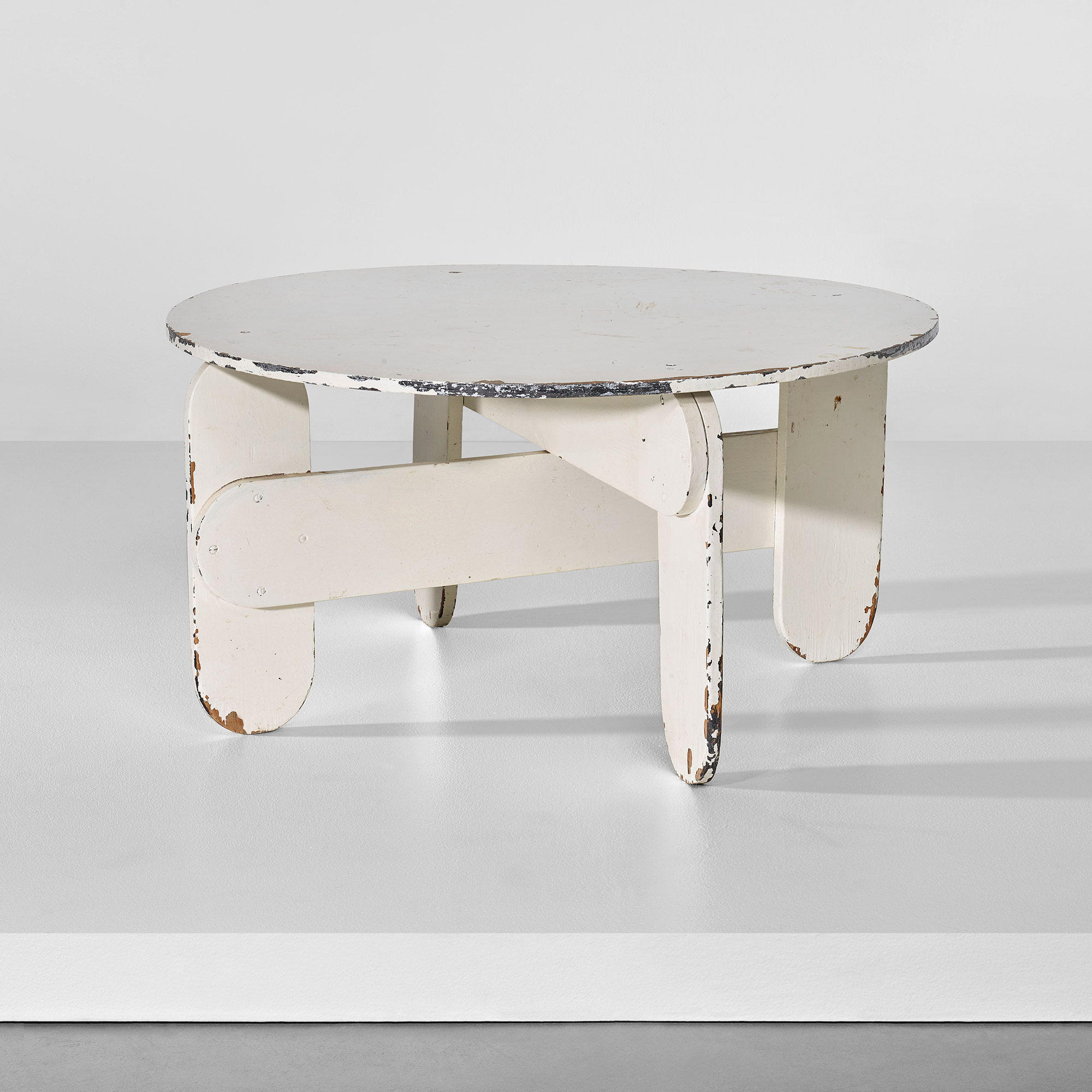 <b>GERRIT THOMAS RIETVELD </b>Unique low table, circa 1940