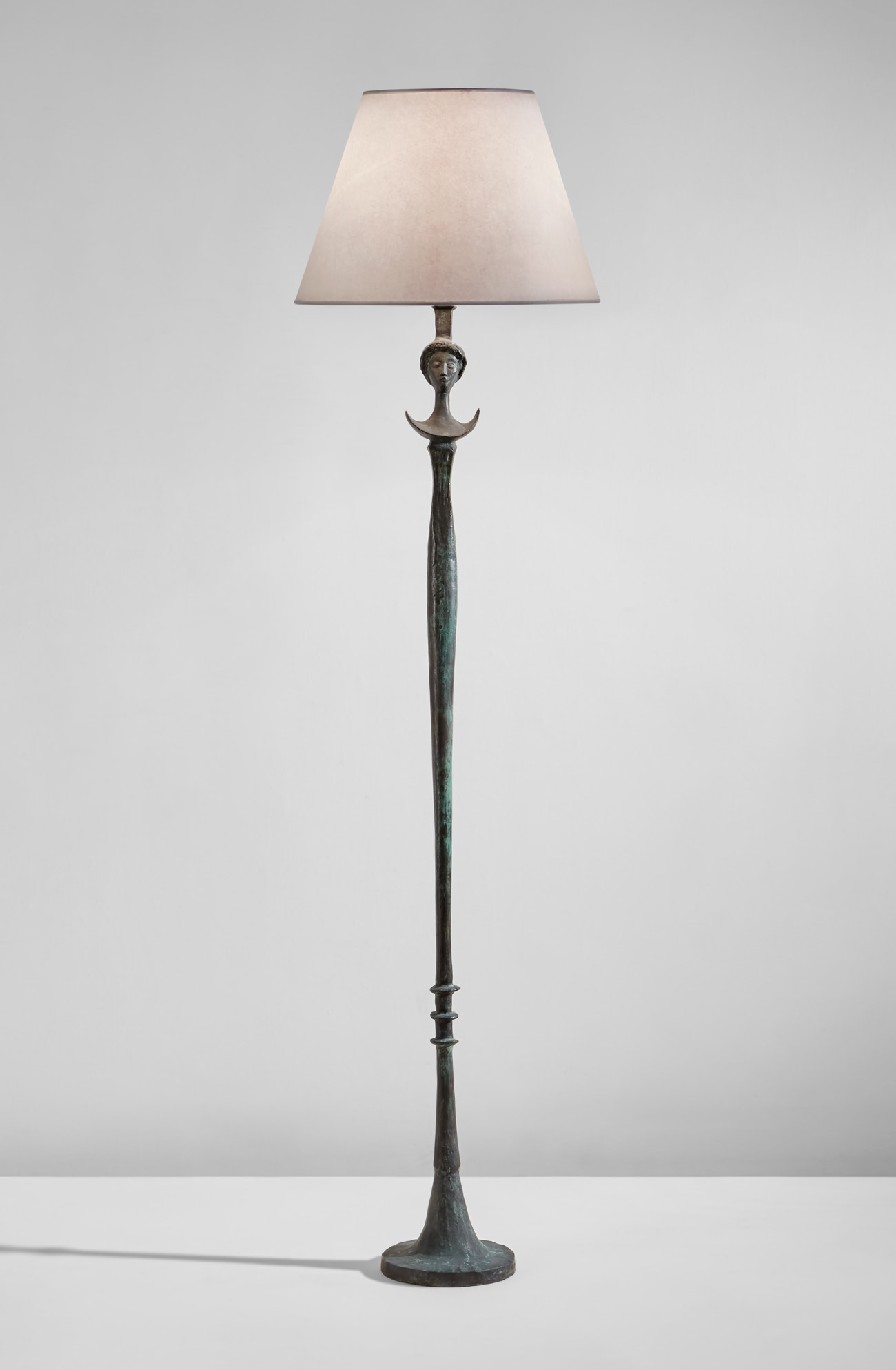 <p><strong>ALBERTO GIACOMETTI</strong><em><strong>&nbsp;</strong>&quot;Figure&quot; floor lamp</em>, designed circa 1933, later cast&nbsp;</p>
