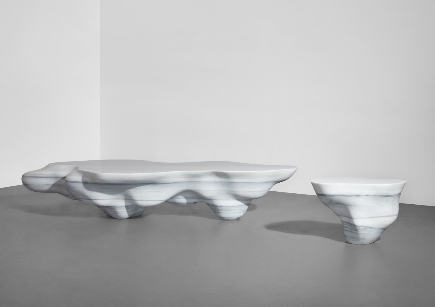 <p><strong>JORIS LAARMAN</strong><em>&quot;Cumulus&quot; table</em>, 2010</p>
