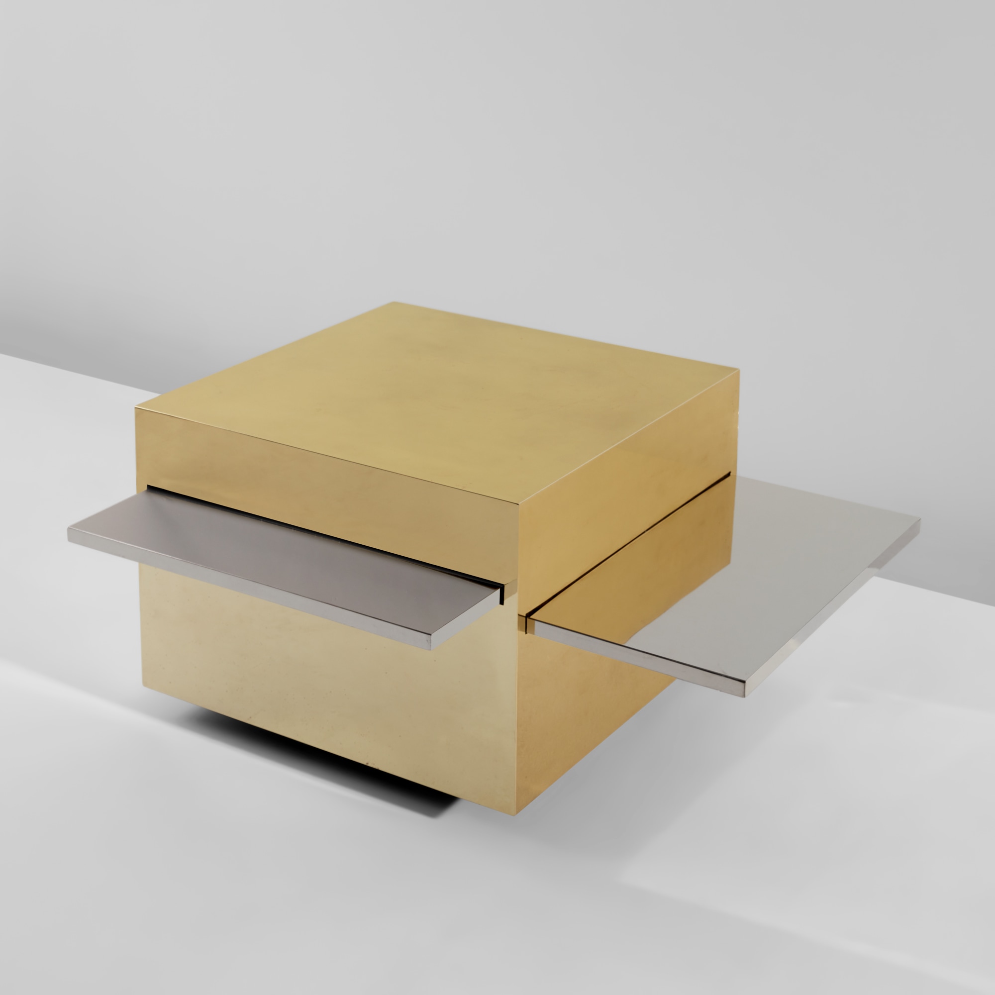 <p><strong>GABRIELLA CRESPI</strong>&nbsp;<em>&quot;Cubo Magico&quot; coffee table</em>, circa 1970</p>
