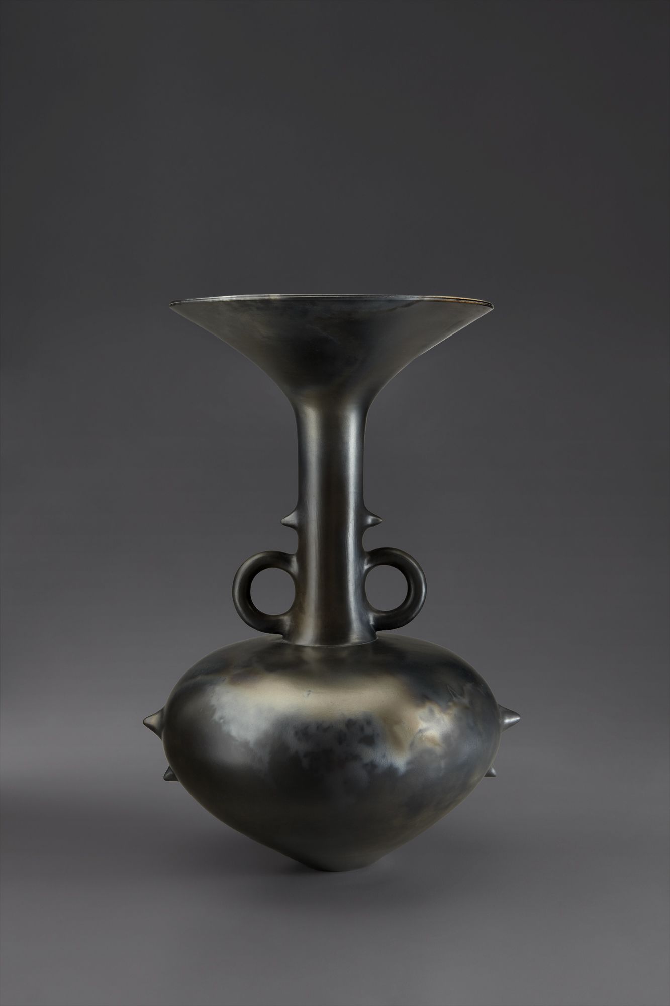 <b>MAGDALENE ODUNDO</b> <i>Vessel</i>, 1991