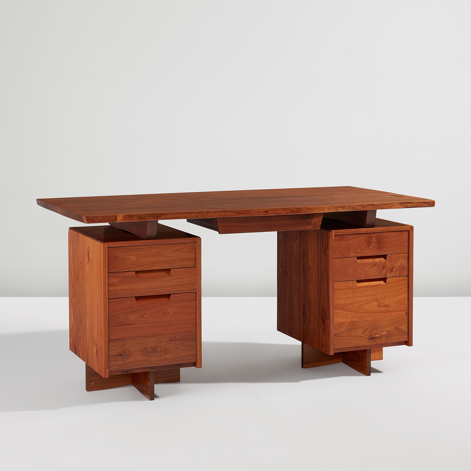 Walnut Object 検)e Nakashima George Nakashima Design