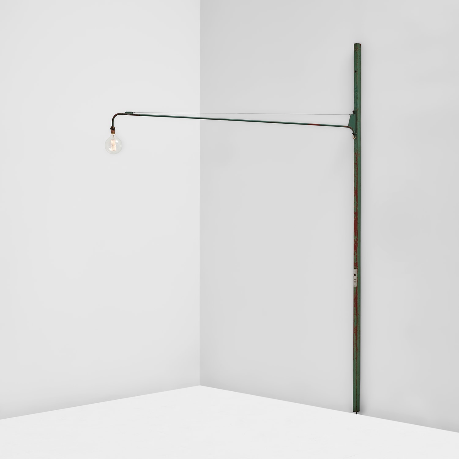 希少！Jean Prouve potence lamp フランス ポテンスランプ Potence | Official Vitra® Online Shop US