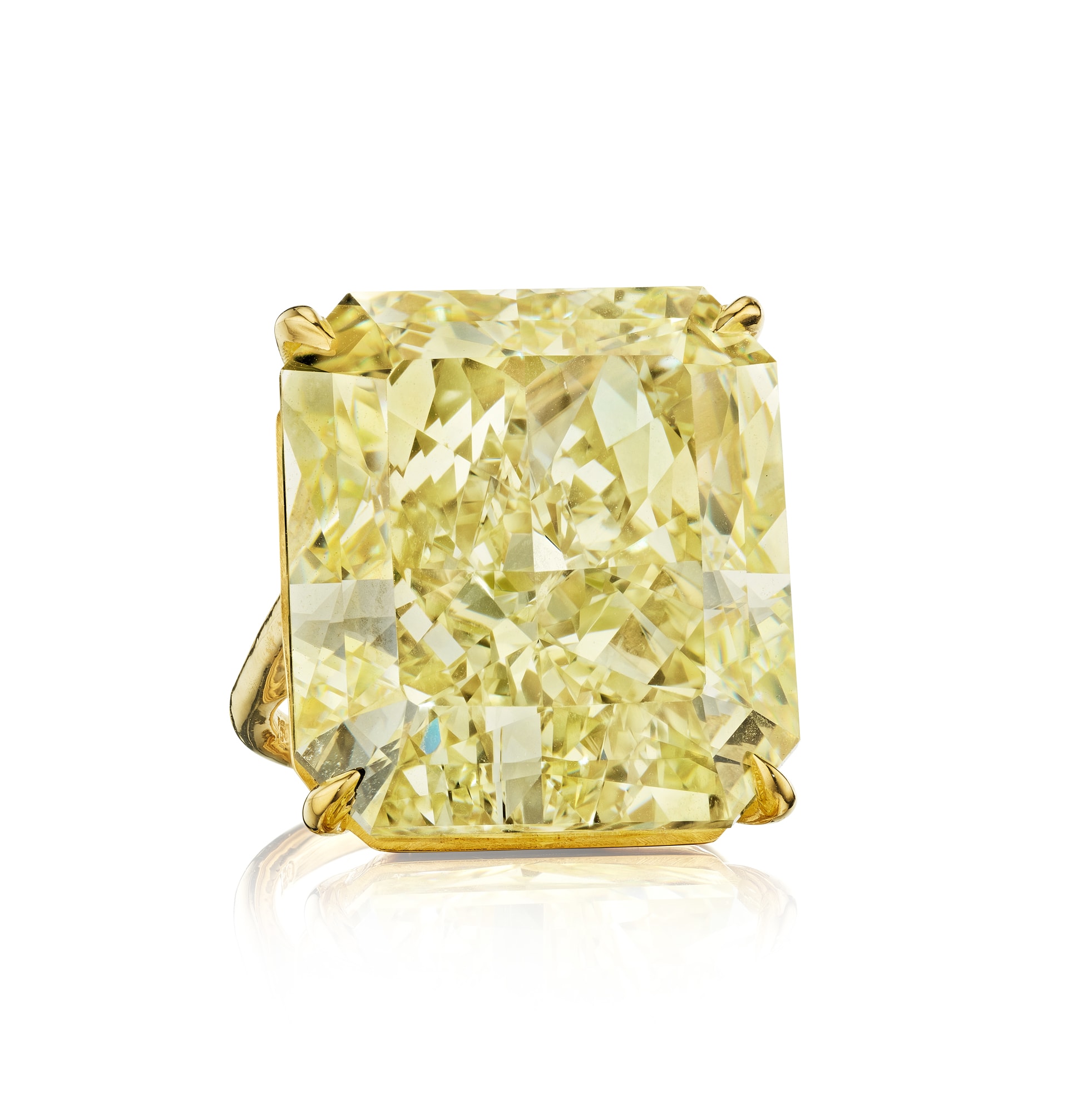 <p><em>Important Fancy Intense Yellow Diamond Ring</em></p>