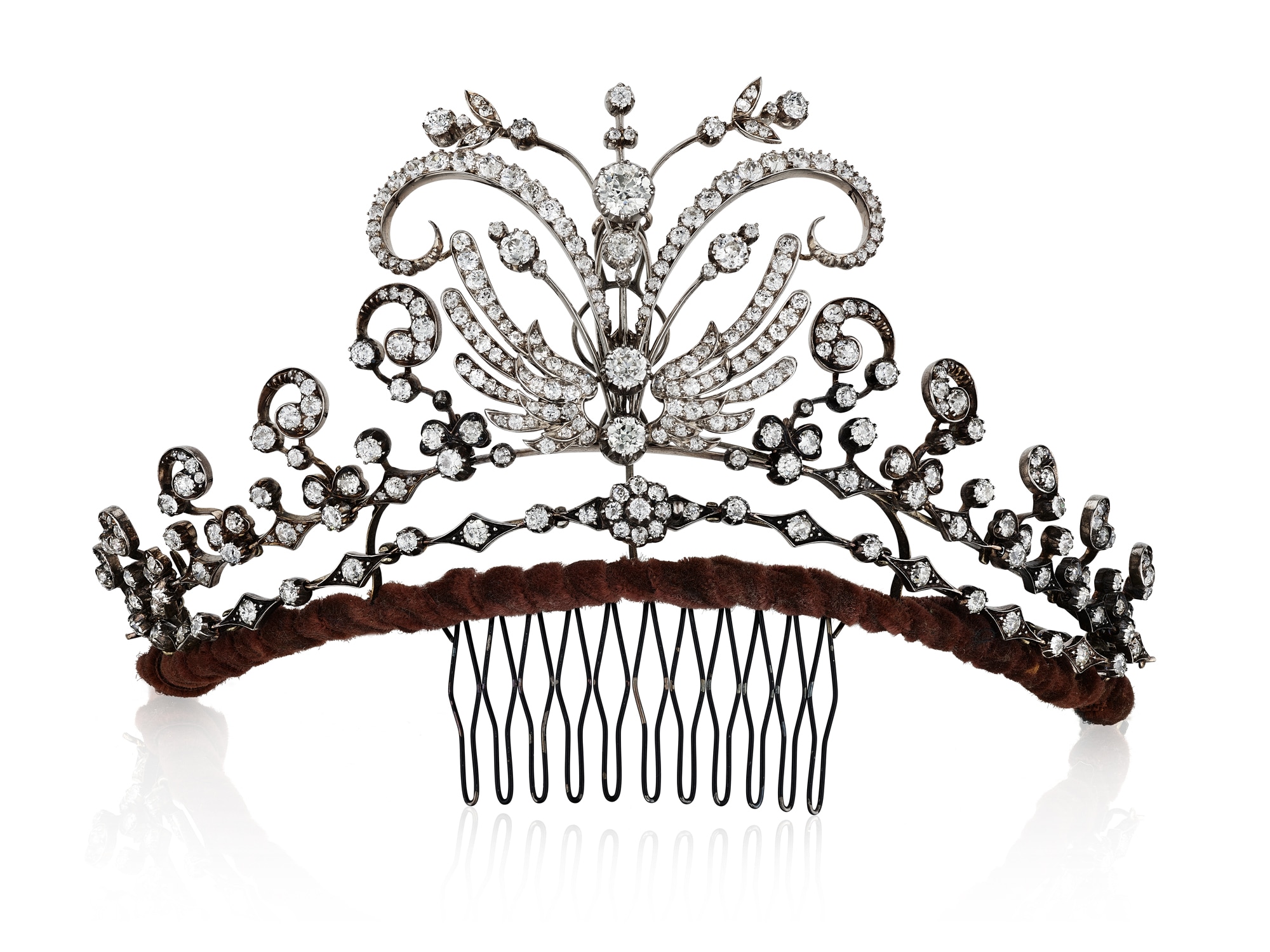 <p><em>Antique Convertible Diamond Tiara/Necklace/Brooch</em></p>