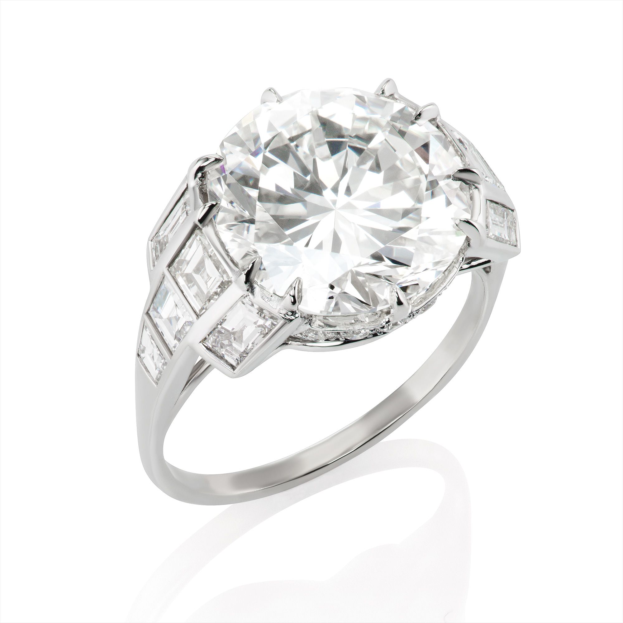 <b>Van Cleef & Arpels</b> <i>An Elegant Diamond Ring</i>