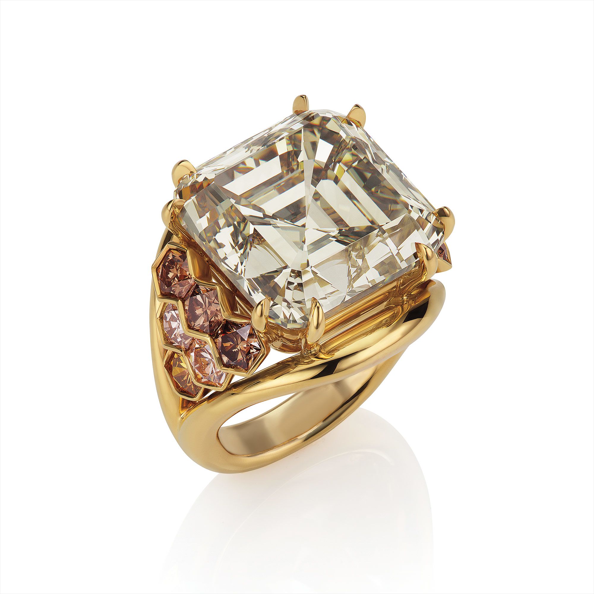 <i>An Important Colored Diamond Ring </i>