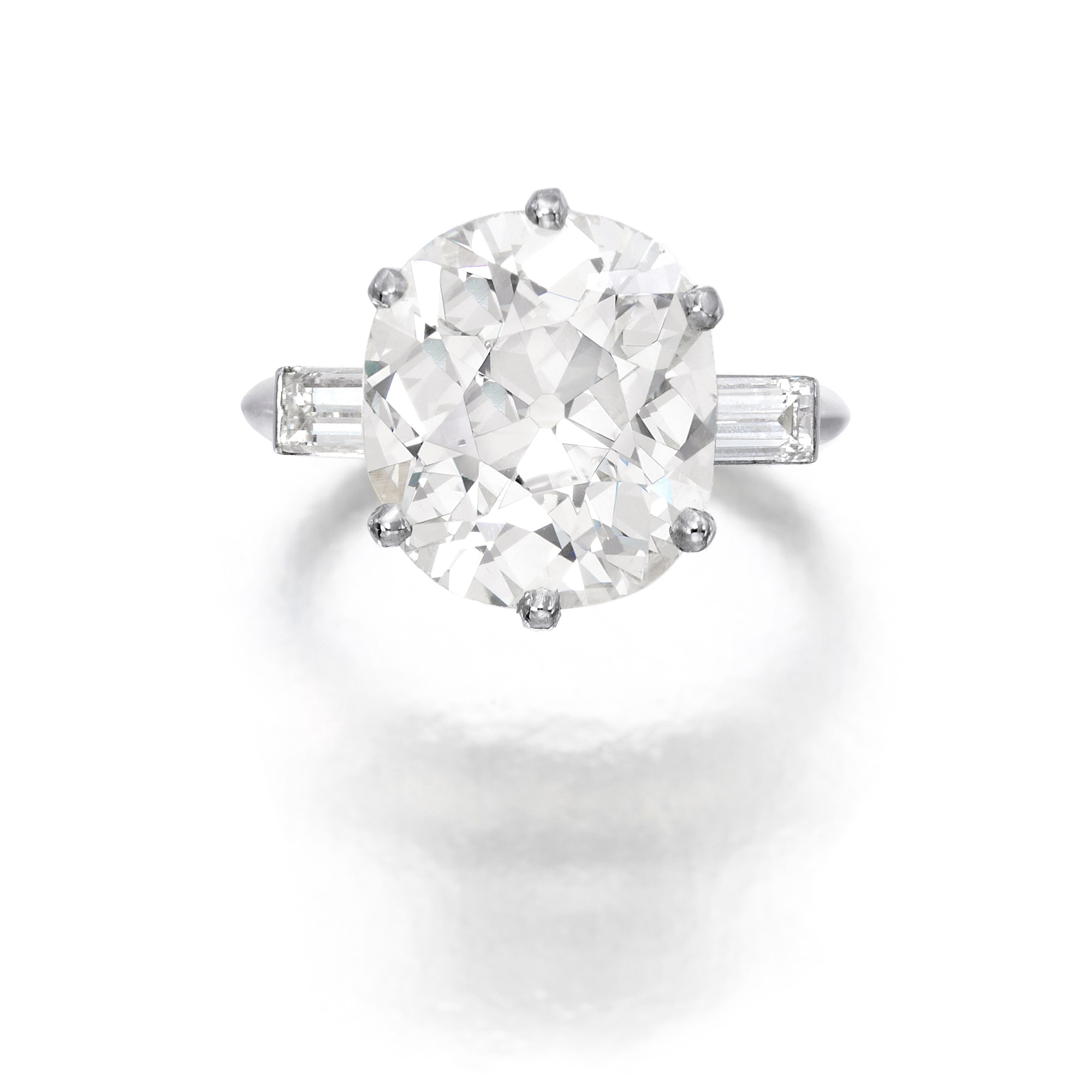 <p>A Diamond and Platinum Ring</p>