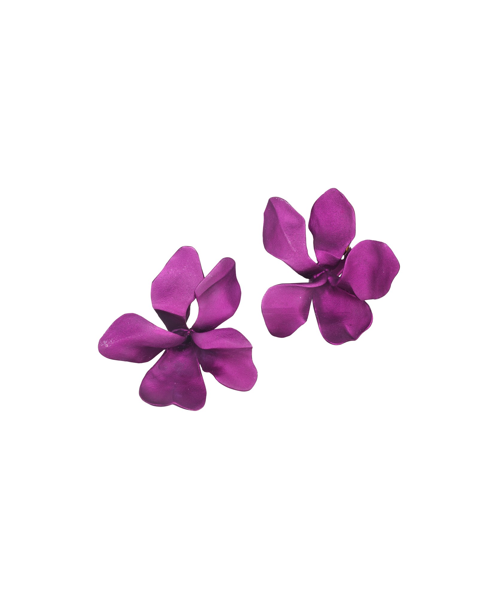 <p><strong>JAR</strong> <em>Aluminum Violet Earclips</em> </p>
