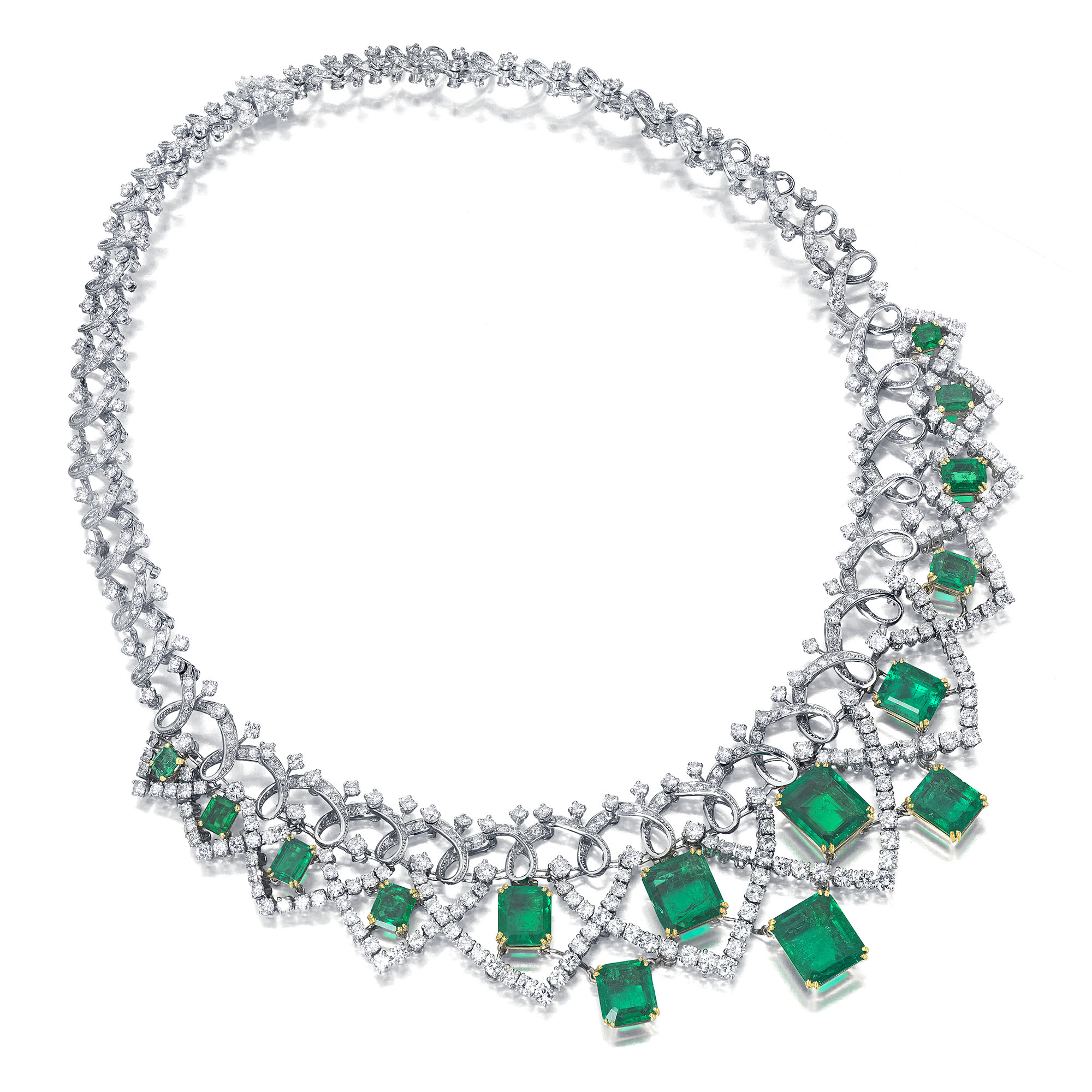 <p><strong>CHAUMET</strong> <em>Emerald and Diamond Necklace</em></p>
