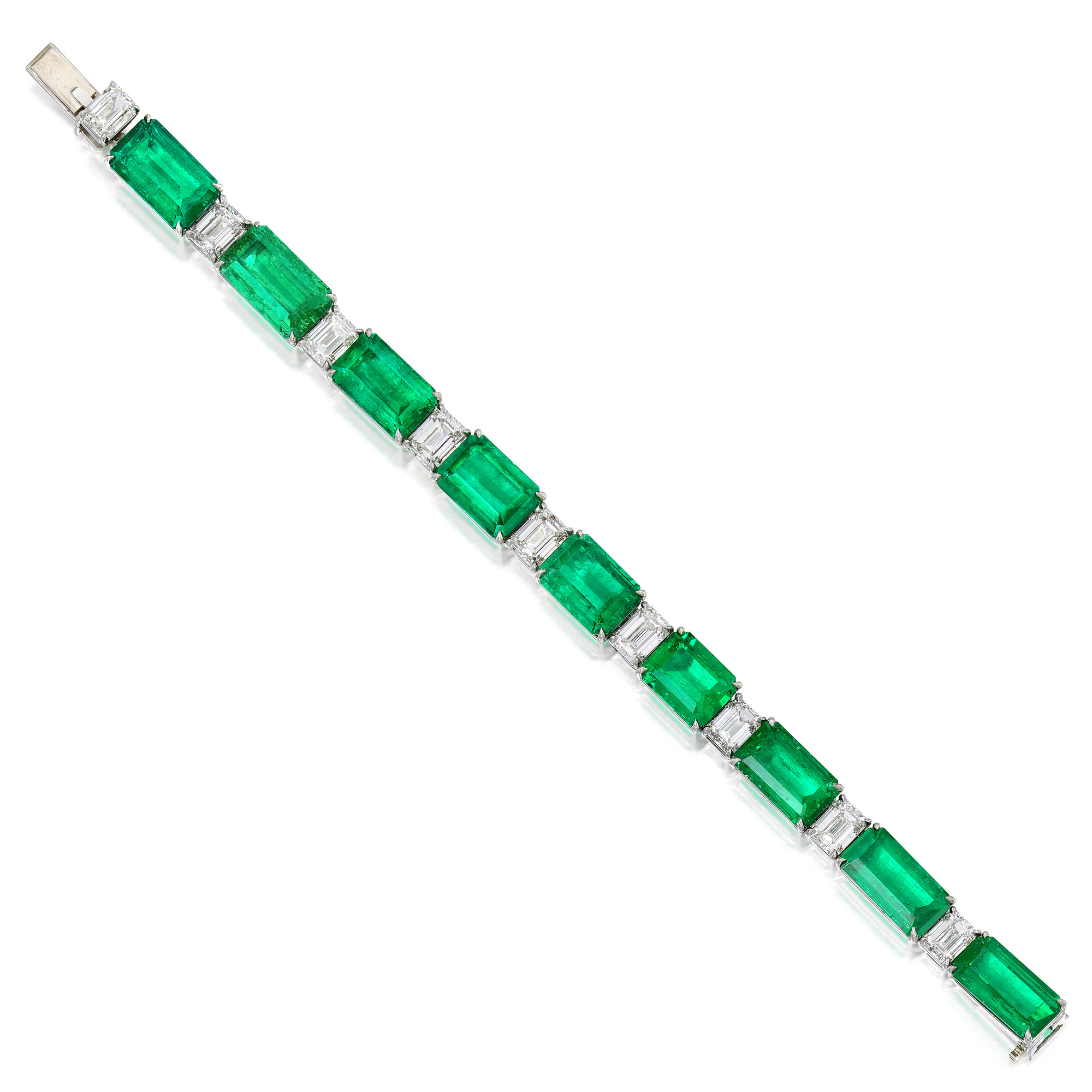 <p><em>Important Emerald and Diamond Bracelet</em></p>