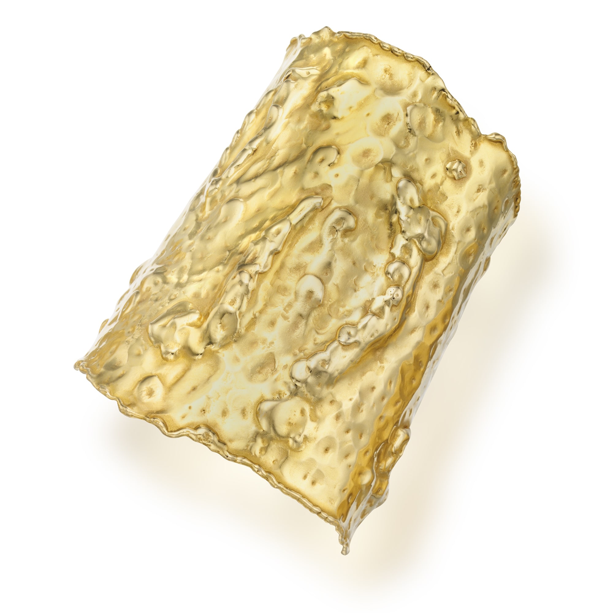 <p><strong>VAN CLEEF & ARPELS</strong> <em>Gold Cuff Bracelet</em></p>