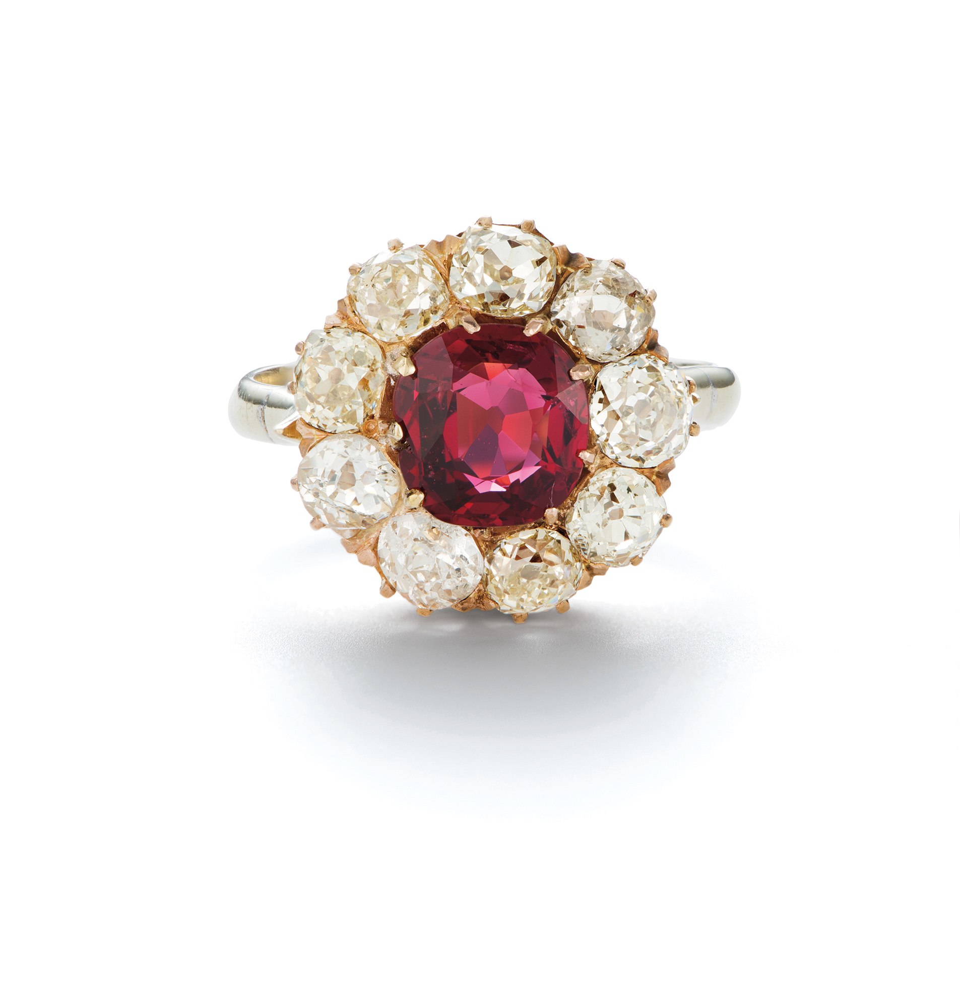 <p>An Antique Spinel and Diamond Ring</p>