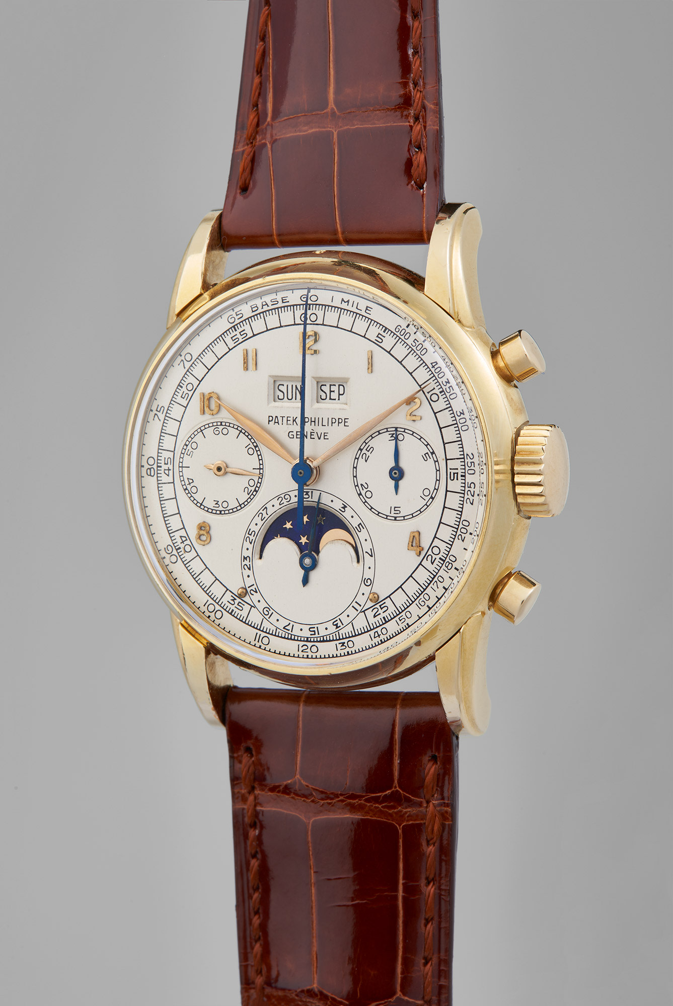 <p>Patek Philippe Perpetual Calendar Chronograph, Reference 2499. A possibly unique, previously unknown, and extremely well-preserved yellow gold perpetual calendar chronograph wristwatch with moon phase, retailed by Gübelin, circa 1951</p>