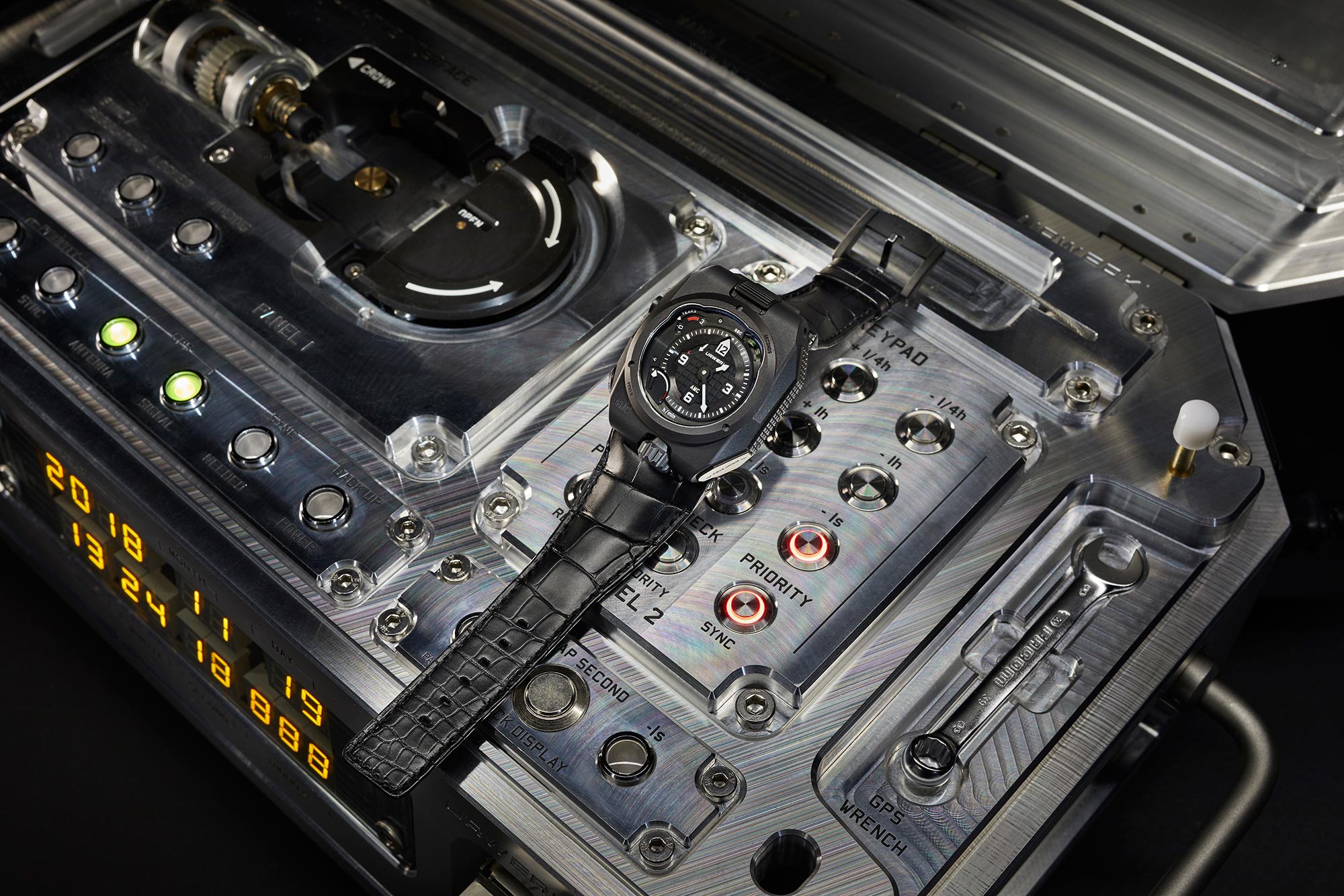 <p>Urwerk, AMC. A unique, extremely rare, and historically important Atomic Master Clock with paired titanium wristwatch with power reserve, two stacked barrels, circa 2018</p>