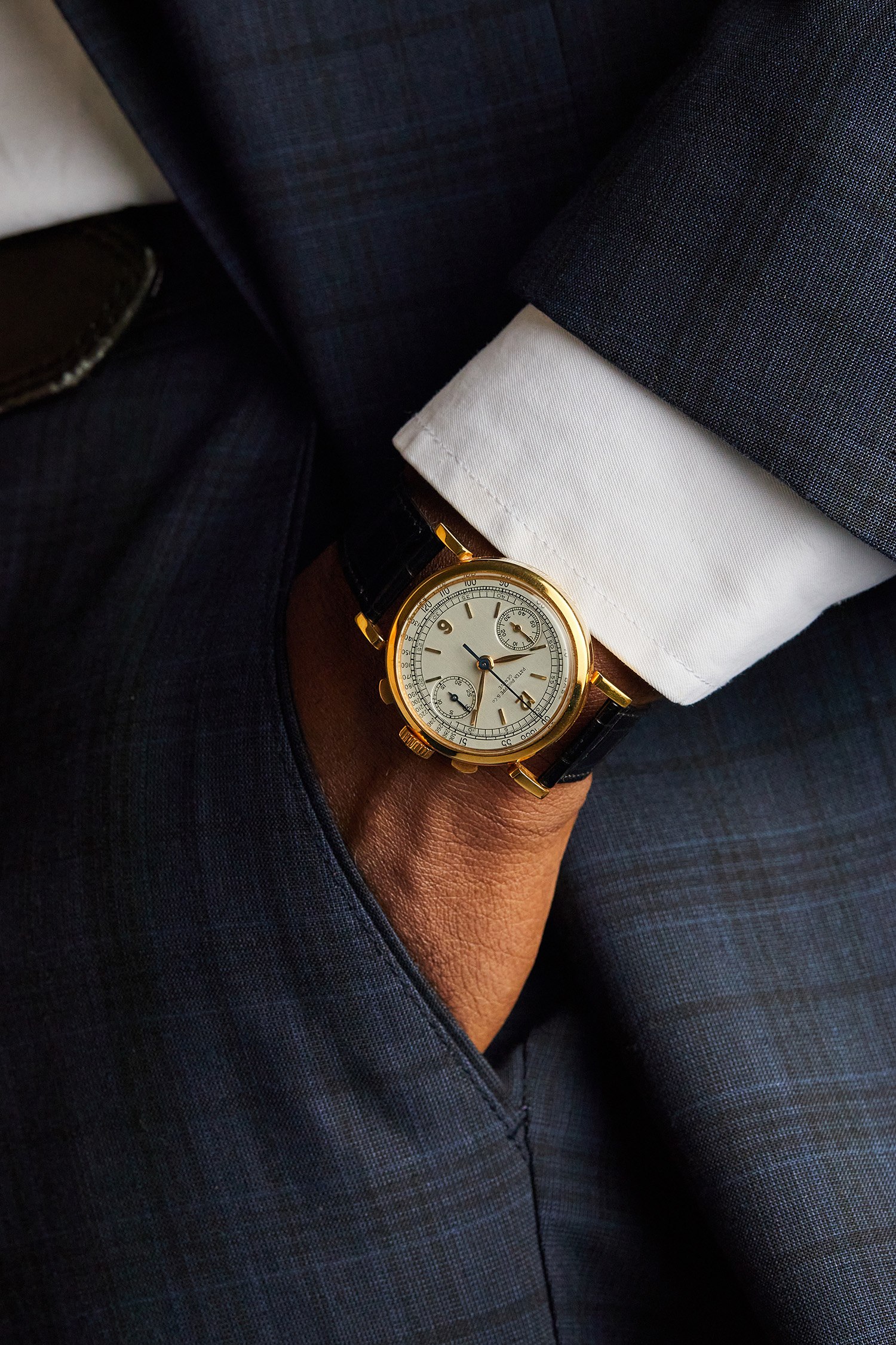 パテック フィリップ　正史　PATEK PHILIPPE BIOGRAPHY Patek Philippe ref 3919J Calatrava 18K YG circa 1990's