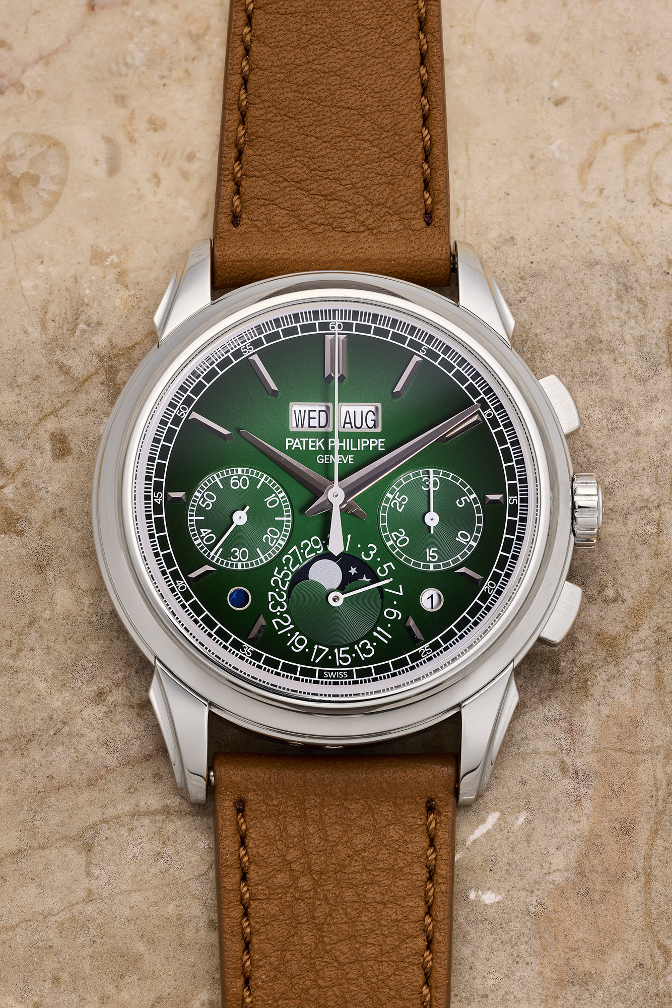 <p><strong>PATEK PHILIPPE</strong> <em>Reference 5270P-014</em></p>
