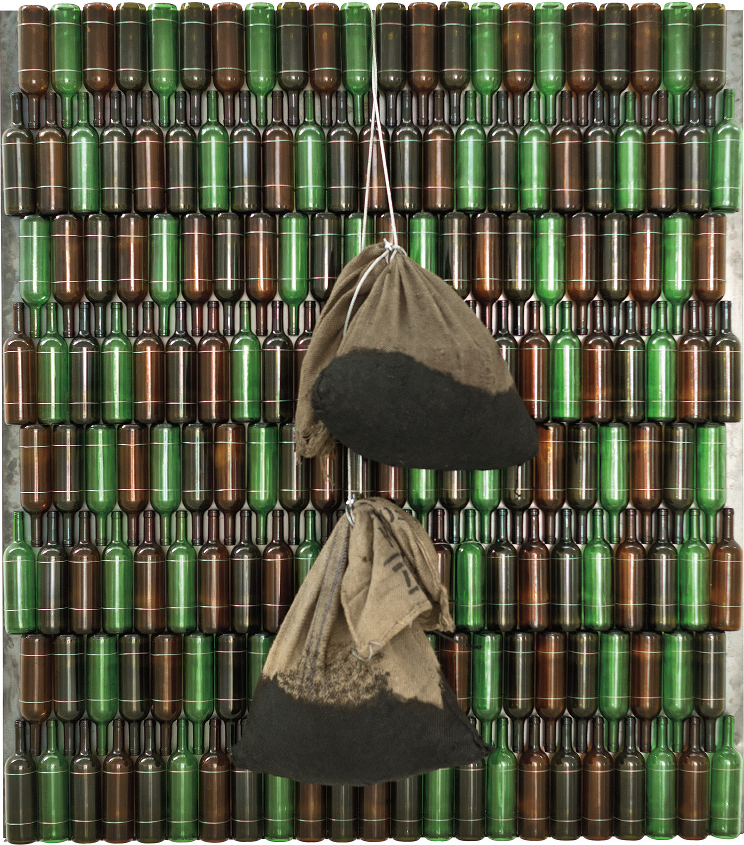 <p><strong>JANNIS KOUNELLIS</strong> <em>Untitled</em>, 2010</p>
