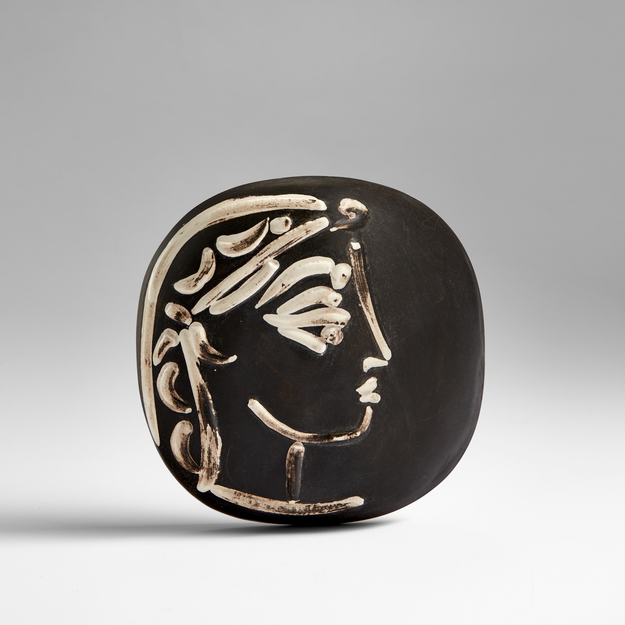 <p><strong>PABLO PICASSO</strong>&nbsp;<em>Profil de Jacqueline,</em>&nbsp;1956</p>
