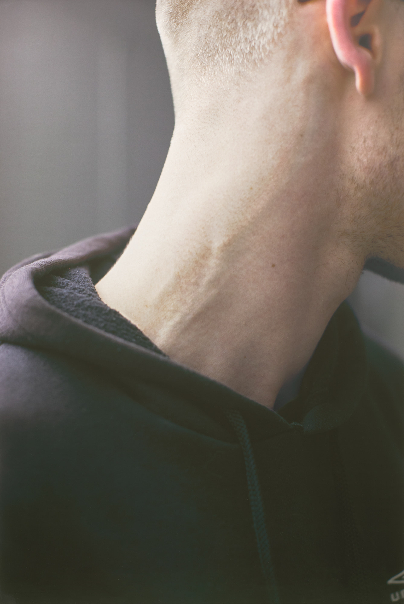 <p><strong>WOLFGANG TILLMANS</strong> <em>Collum</em>, 2011</p>