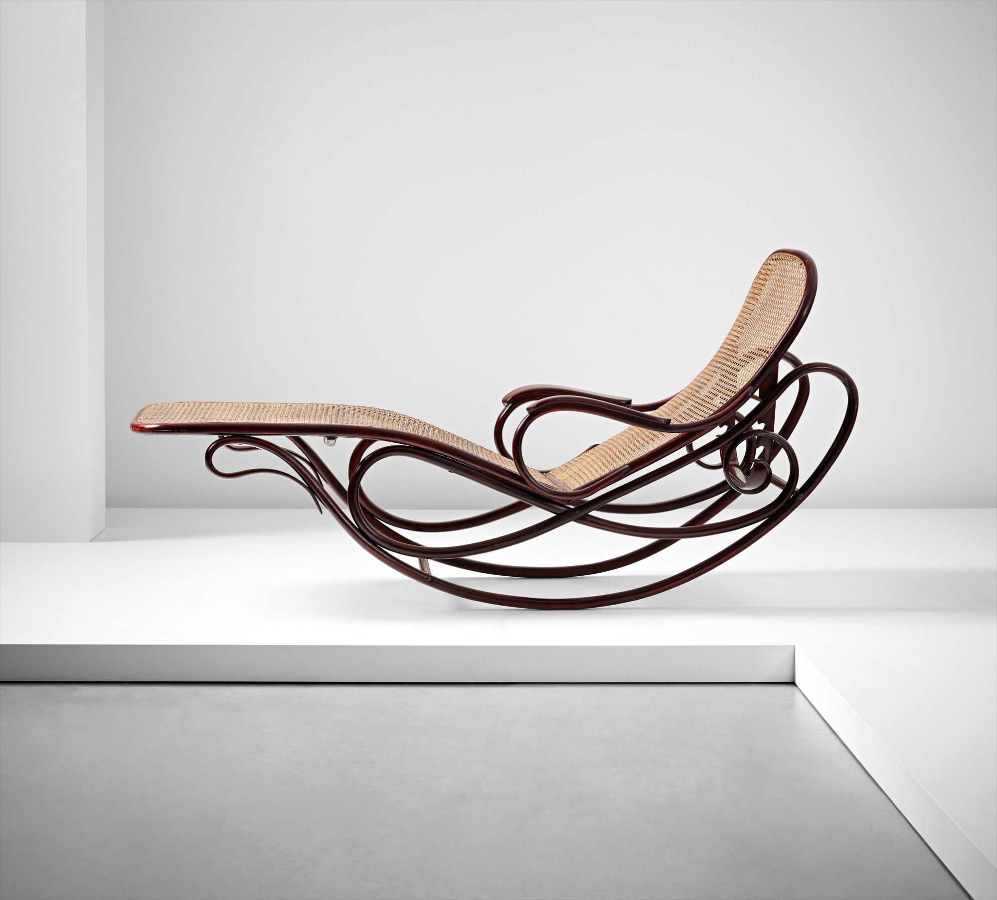 <b>GEBRÜDER THONET</b> <i>Rocking chaise longue, model no. 7500,</i> 1880-1883