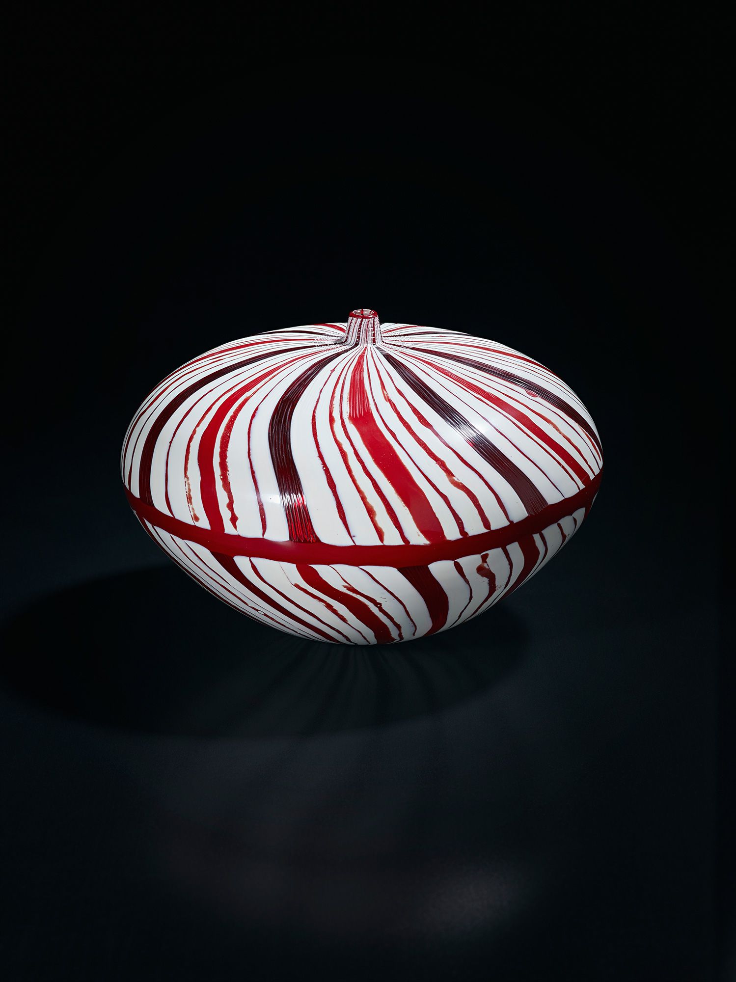 <b>YOICHI OHIRA</b> <i>Unique 'Vaso avorio con fili rossi', from the 'Metamorfosi Orientale' series,</i> 2003