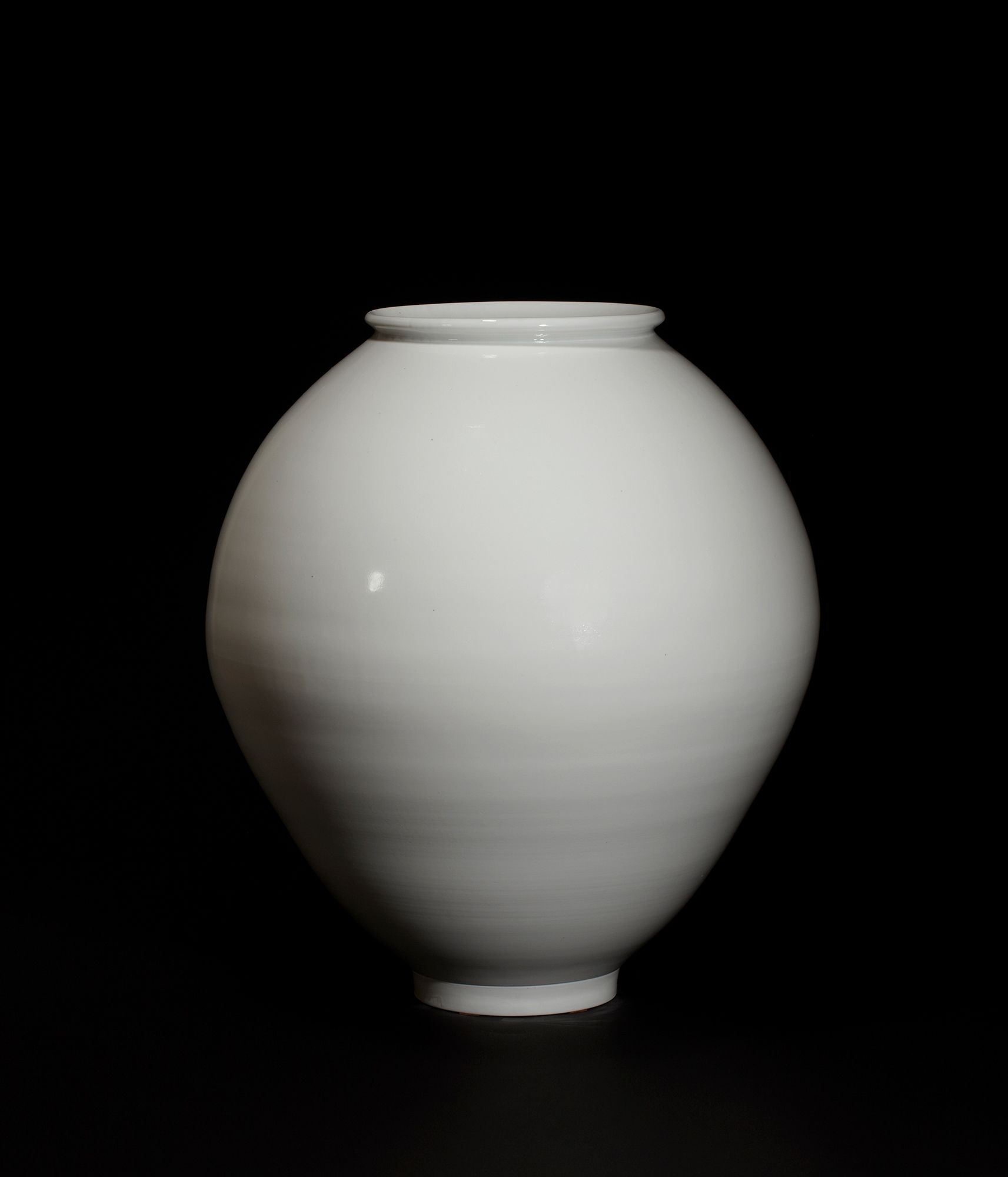 <b>YOUNG-SOOK PARK</b> <i>Moon Jar,</i> 2007