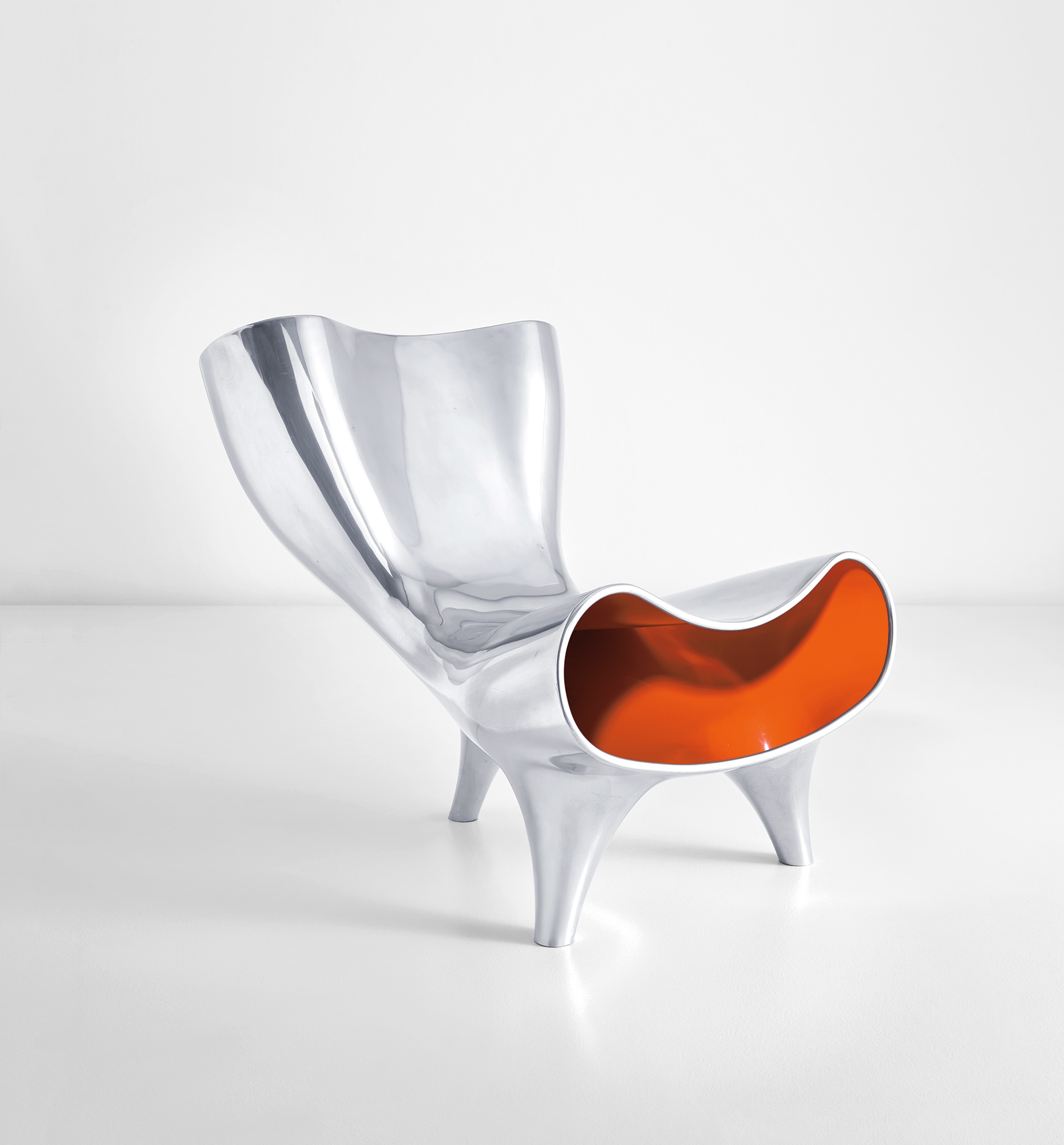 <p><strong>MARC NEWSON</strong><em> 'Orgone' chair</em>, 1993</p>