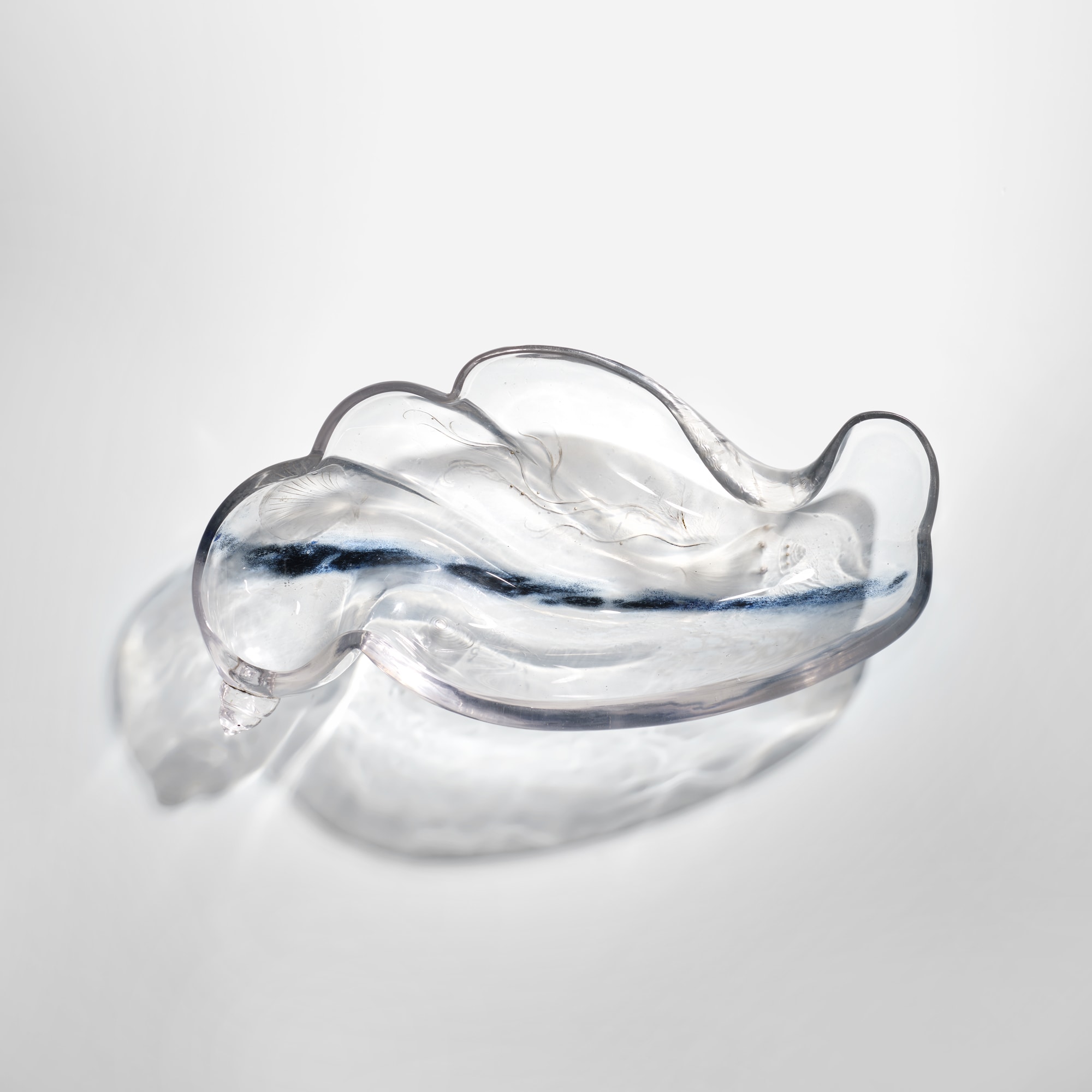 <p><strong>ÉMILE GALLÉ</strong> <em>Rare 'Coquille marine' vide-poche</em>, circa 1889</p>