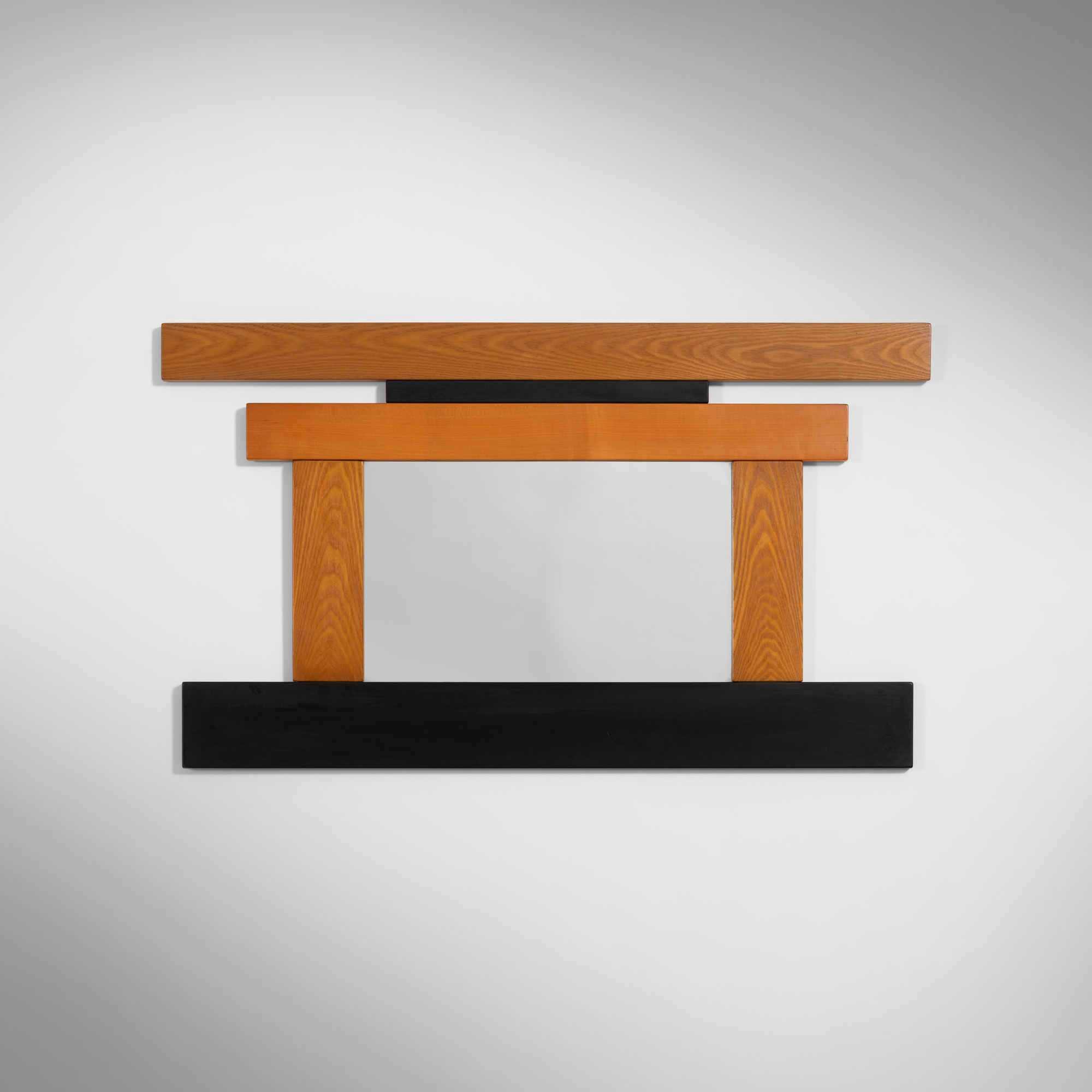 <p><strong>ETTORE SOTTSASS JR.</strong><em> Rare mirror</em>, 1960</p>