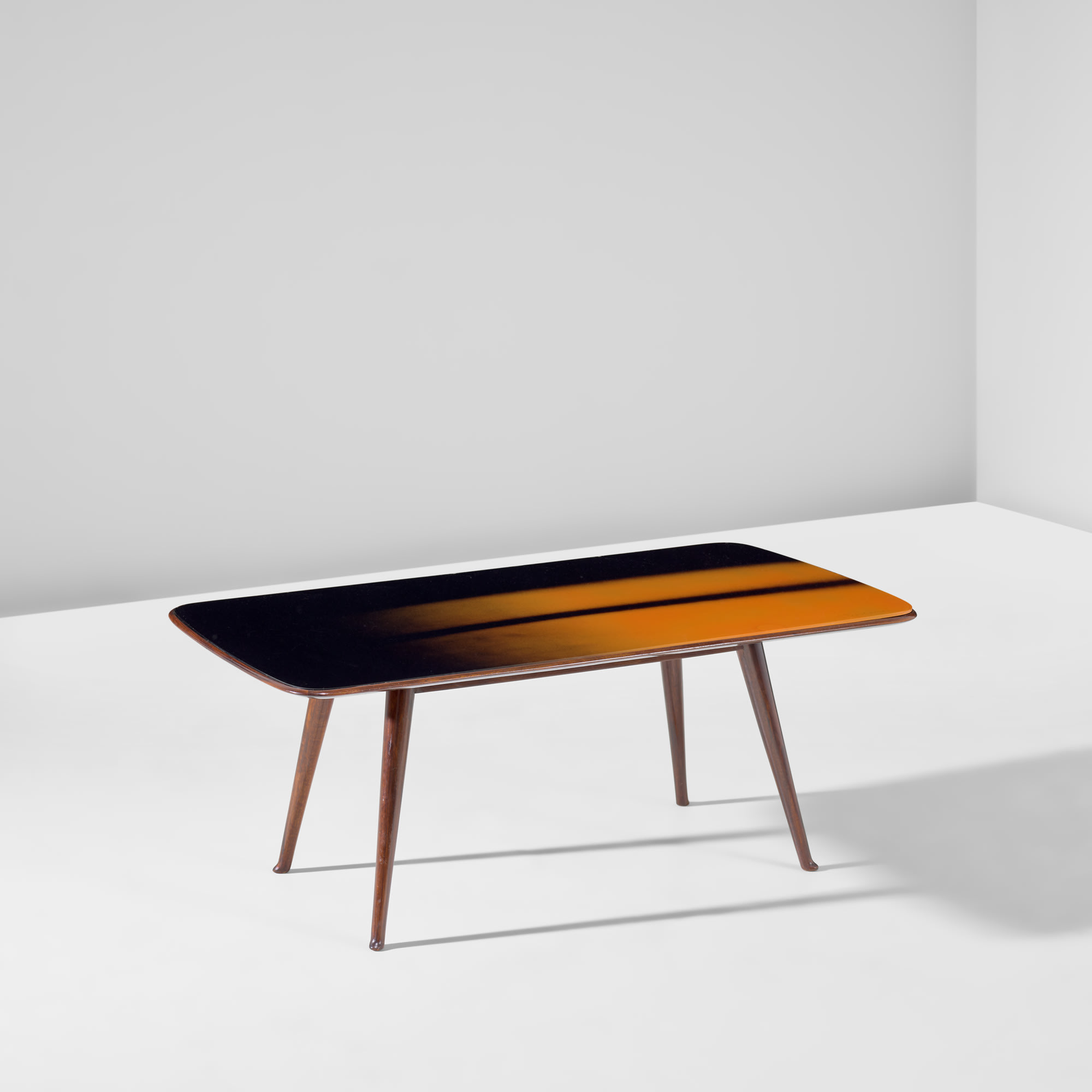 <p><strong>OSVALDO BORSANI AND LUCIO FONTANA<em> </em></strong><em>Coffee table</em>, circa 1952</p>