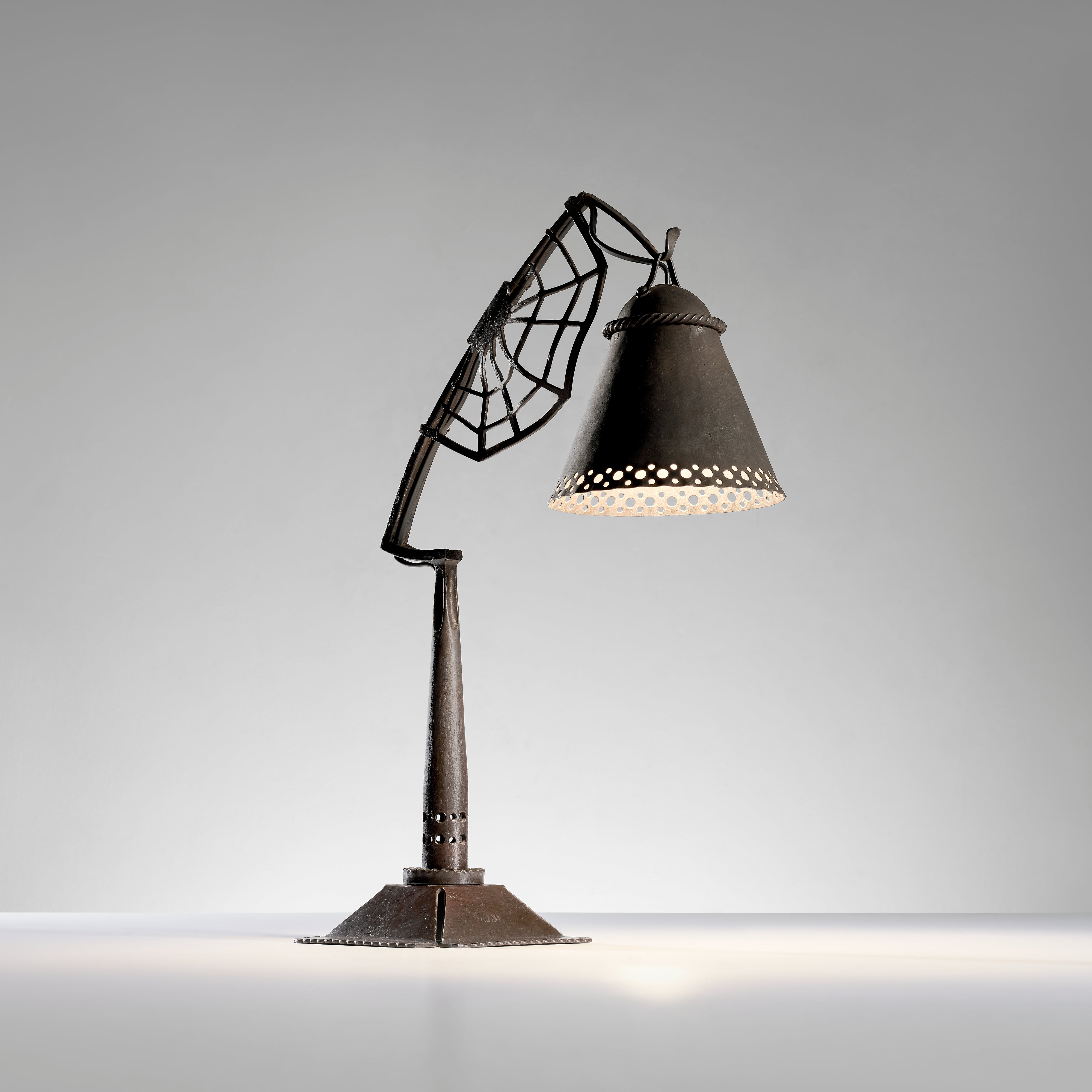 Alessandro Mazzucotelli, Rare table lamp