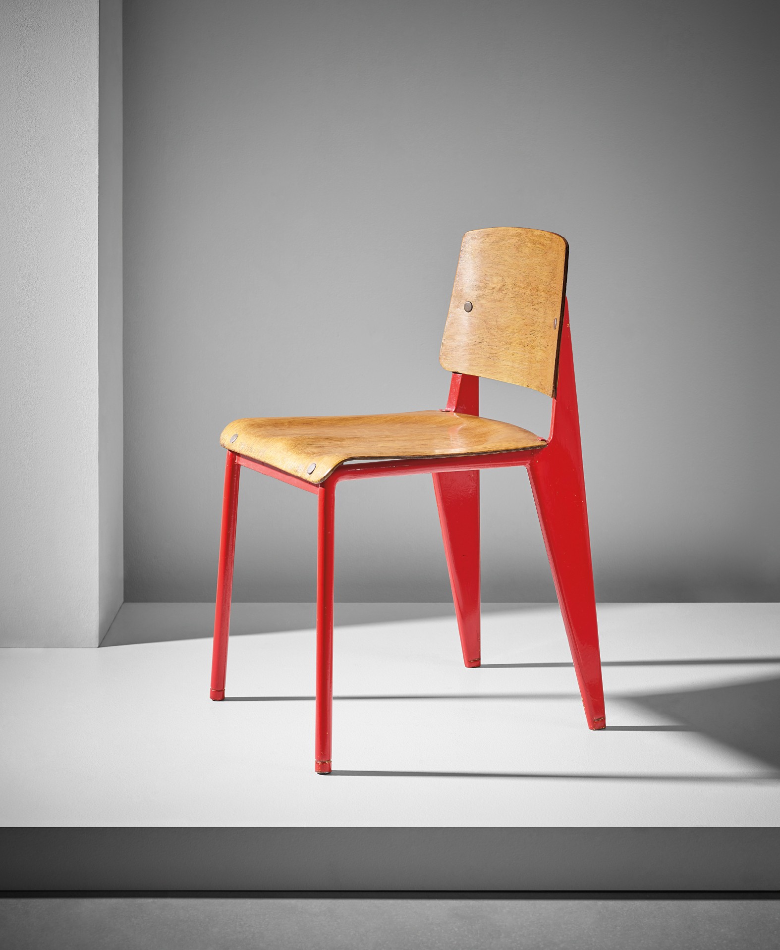 【 新品 】Jean Prouvé Vitra Reissues Jean Prouvé Antony Chair Release Date | Hypebeast