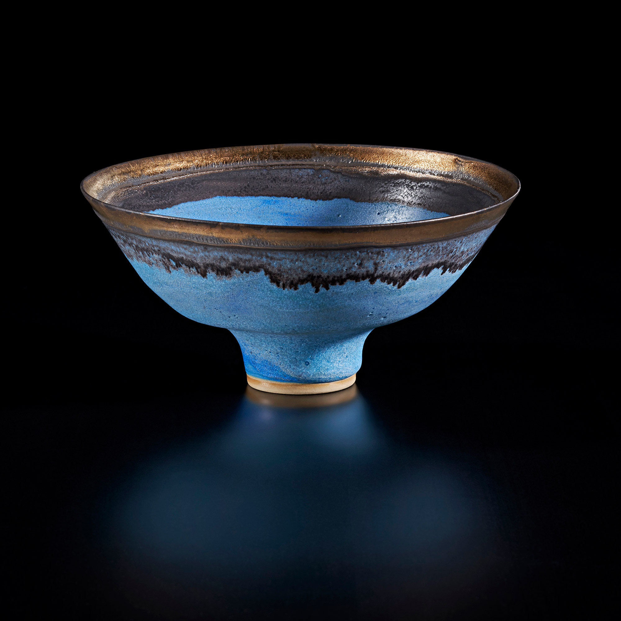 <b>LUCIE RIE </b><i>Footed bowl</i>, 1985