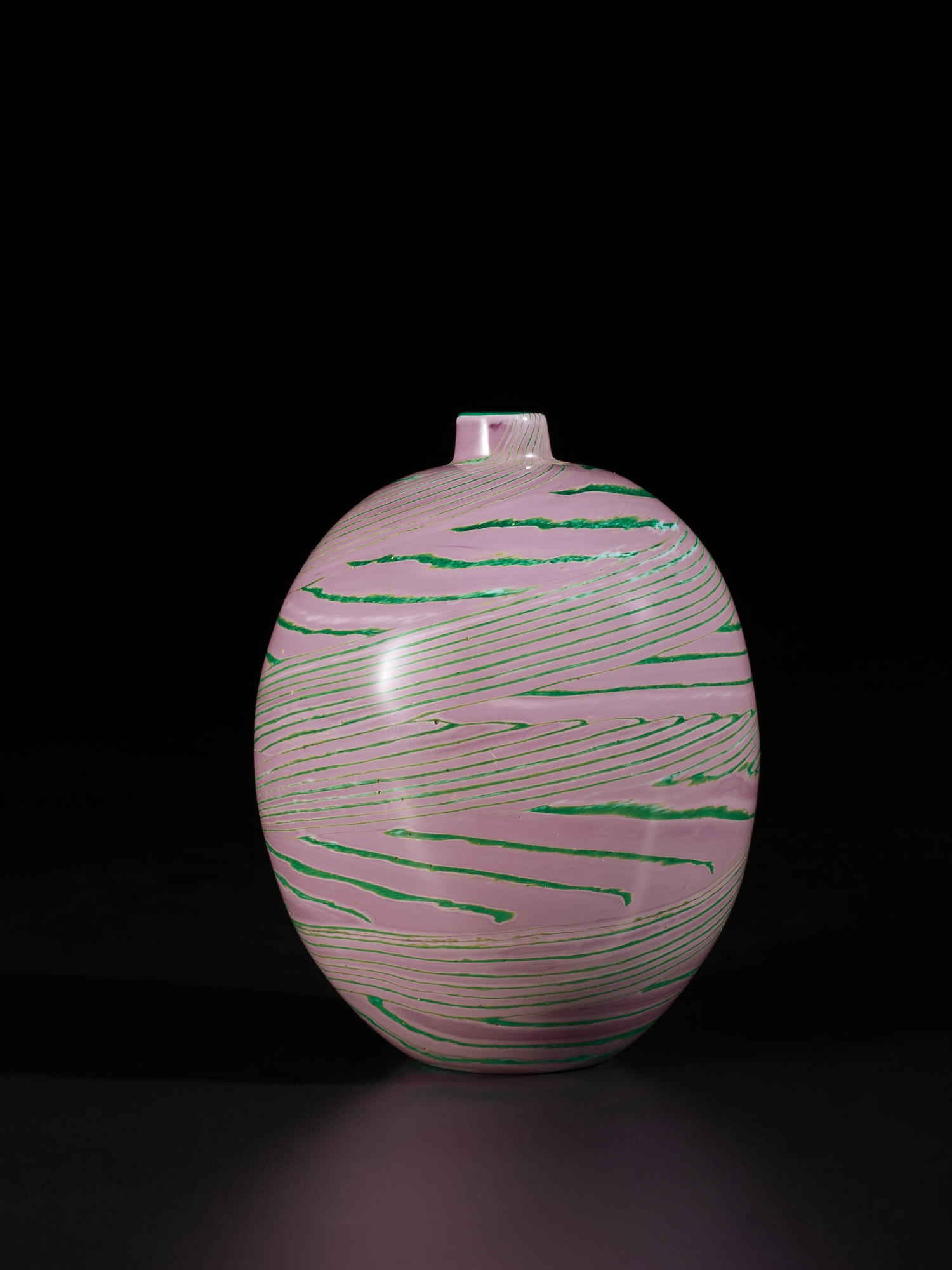 <p><strong>YOICHI OHIRA </strong><em>Unique vase</em>, 1996</p>