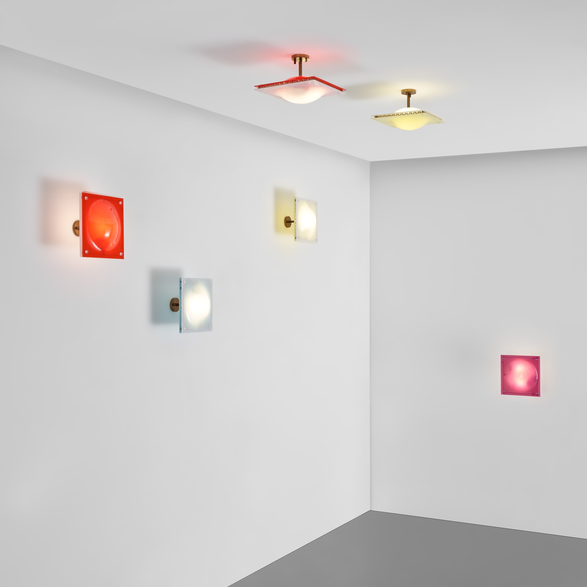 <p><strong>ETTORE SOTTSASS, JR.</strong> <em>Set of six rare lights,</em> circa 1956</p>

