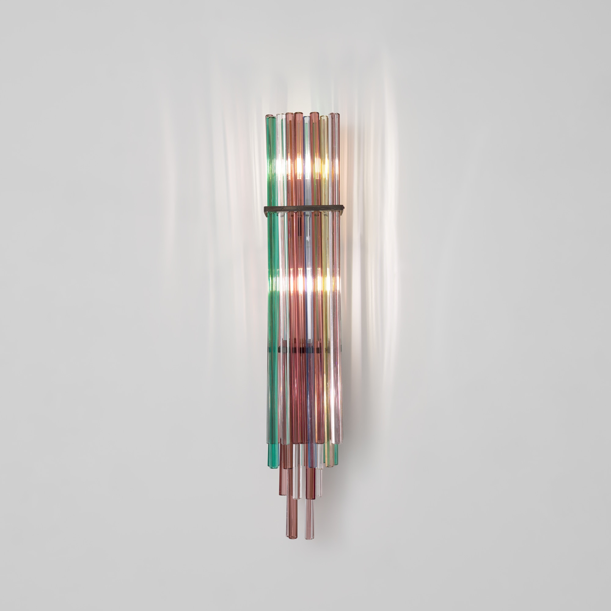 <p><strong>VENINI</strong>&nbsp;<em>Rare wall light,</em>&nbsp;circa 1965</p>
