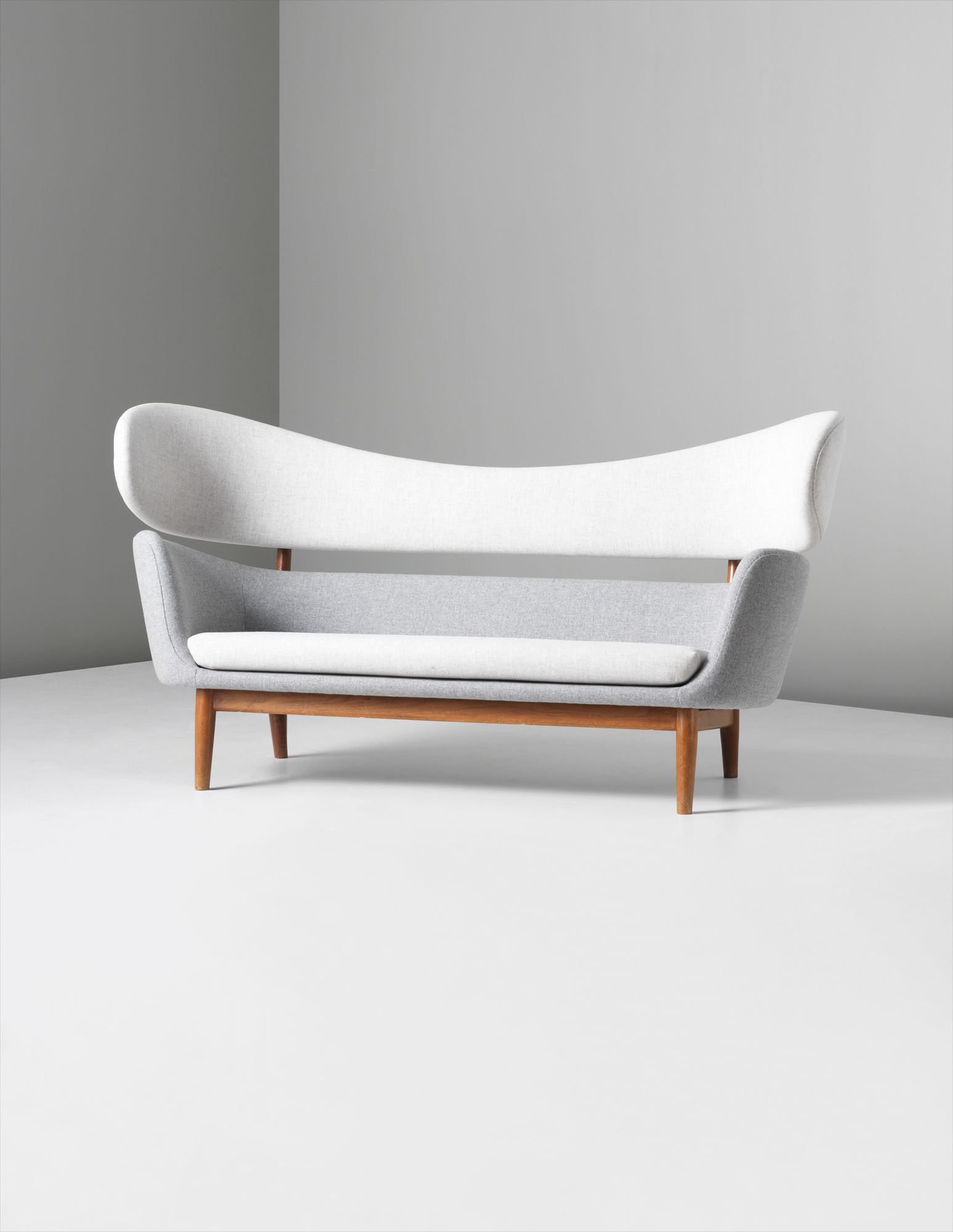<b>FINN JUHL</b> <i>Sofa</i>, circa 1951