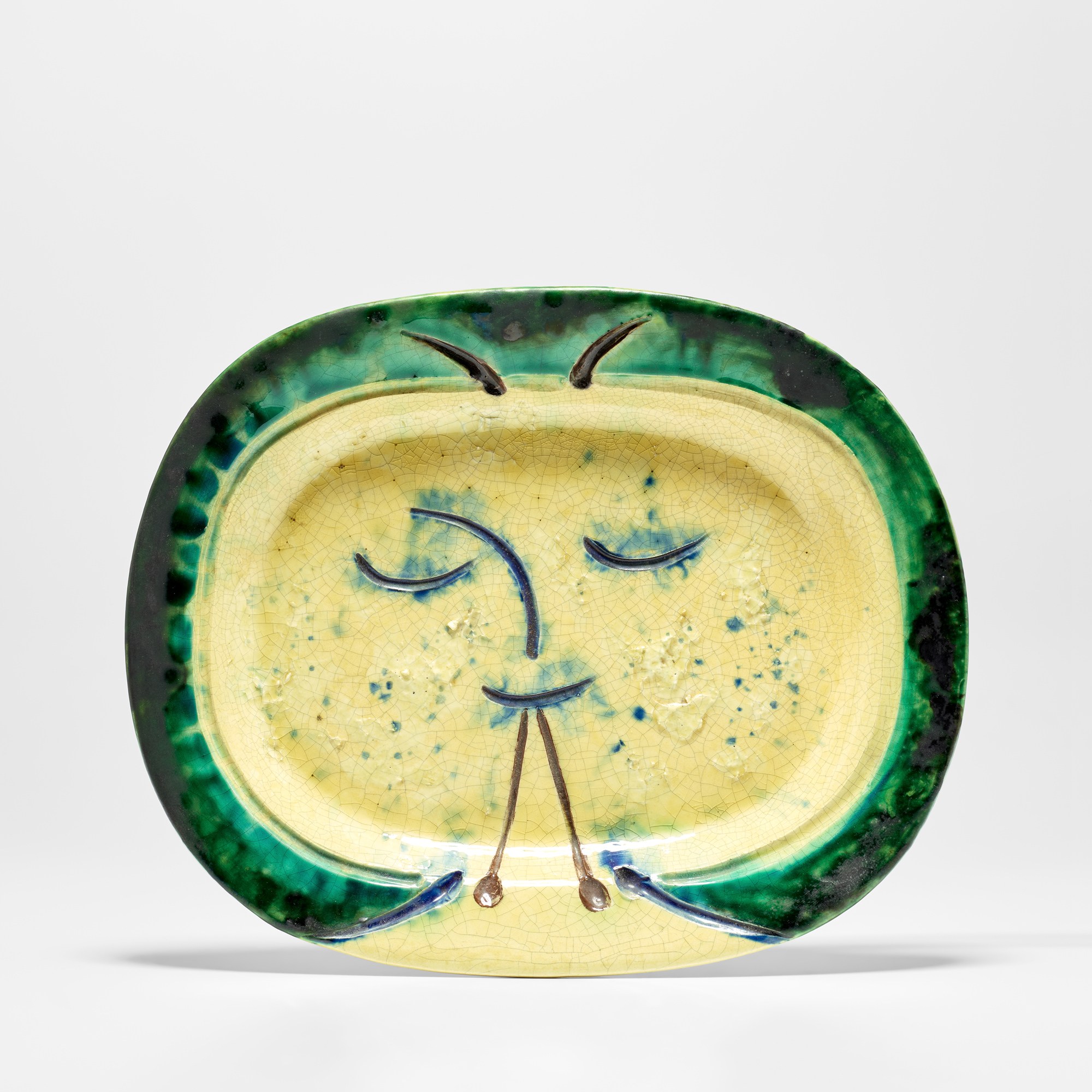 <p><strong>PABLO PICASSO</strong> <em>&#39;Joueur de diaule&#39; dish</em>, 1947</p>
