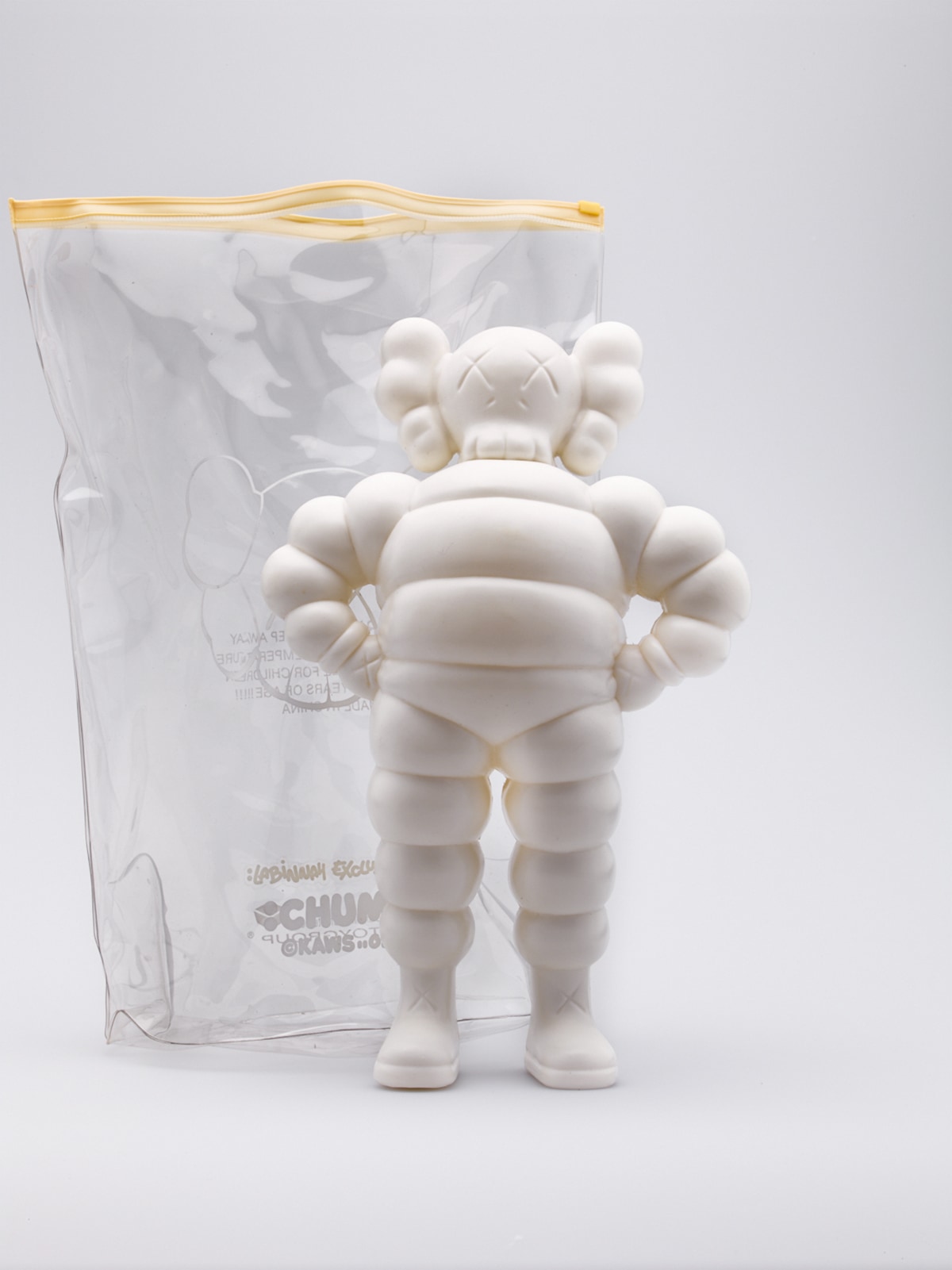 kaws × ケイトモス × Chum（額装済） 2025年最新】kawsケイトモスの人気アイテム - メルカリ
