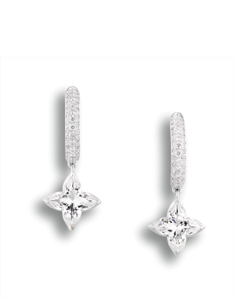 Sold at Auction: Louis Vuitton Idylle Blossom Ear Stud Earrings