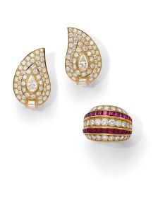 Louis Vuitton - Jewels and Jadeite Lot 501 November 2020