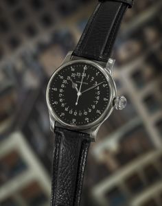 Longines WINNING ICONS Legendary Lot 44 October 2017 Phillips