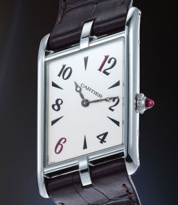 Cartier tank 2024 asymetrique 2021