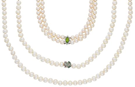 NoArtist - Lot of Three Strands of Cultured Pearl Necklaces