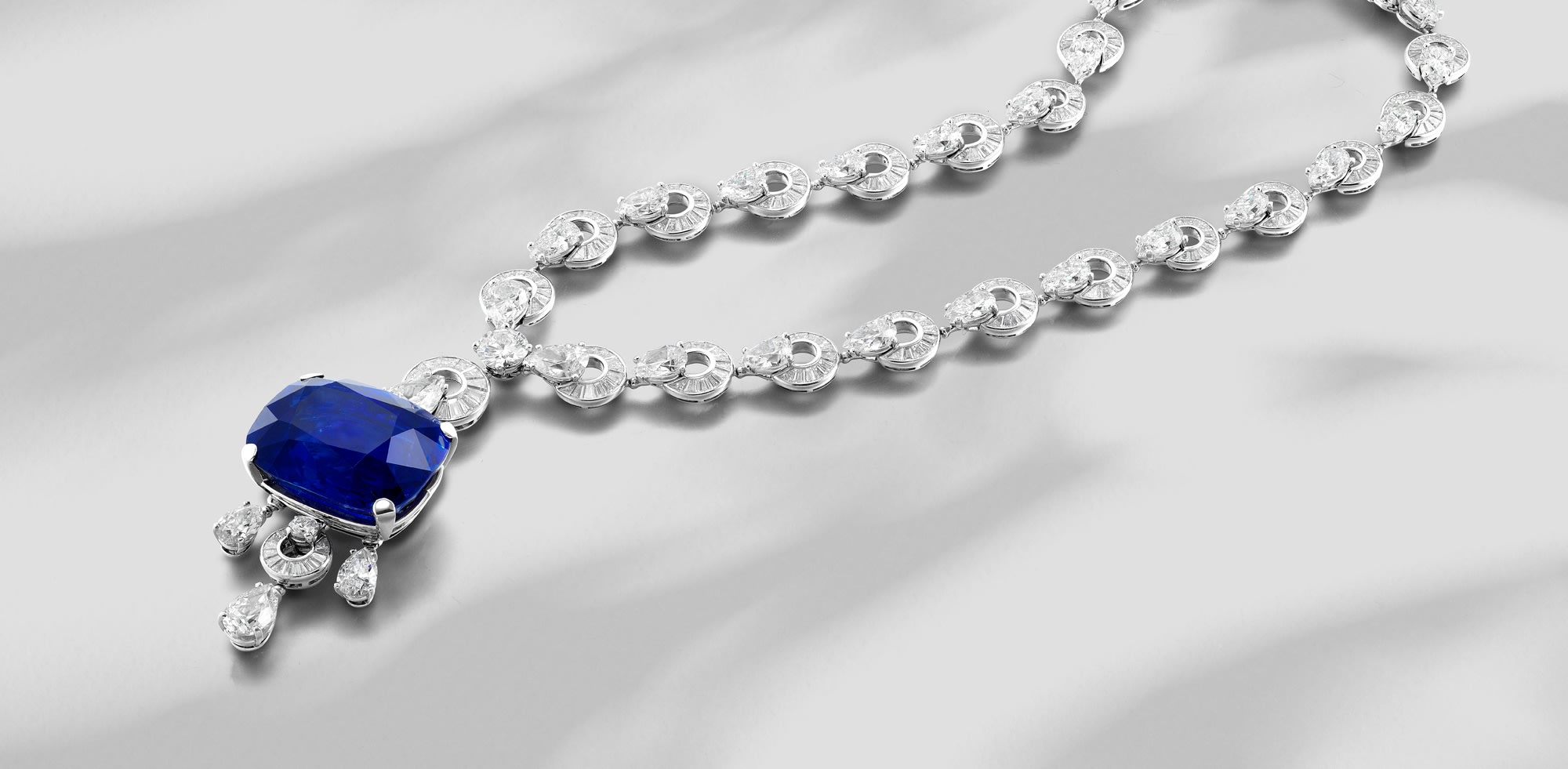 /article/117293368/sapphire-miracle-bulgari-high-jewellery-auction-hong-kong-new-york-geneva/