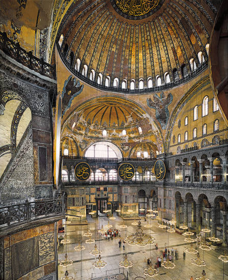 Steve McCurry photos on display in Istanbul