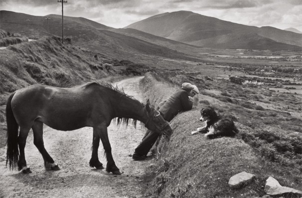 Henri Cartier-Bresson - Henri Carti... Lot 59 December 2017 | Phillips