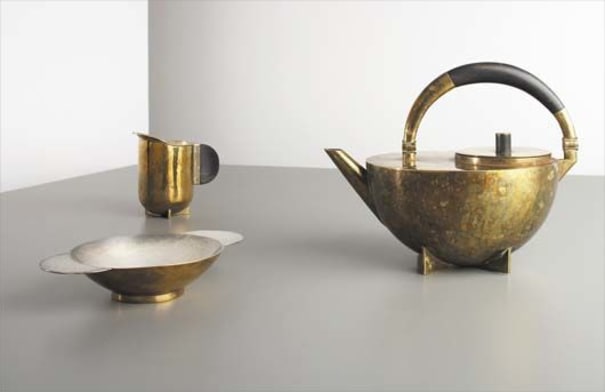 Teapot Marianne Brandt. Bauhaus Movement